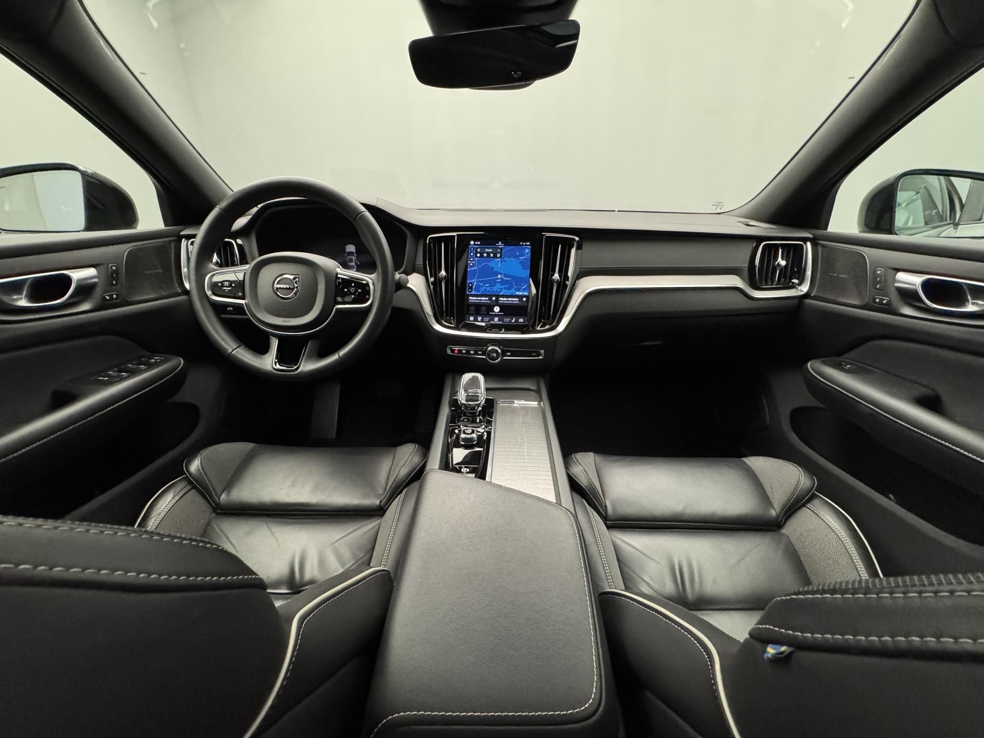 Volvo S60, B5 AWD ULTIMATE CZ 1.maj - fotka 2