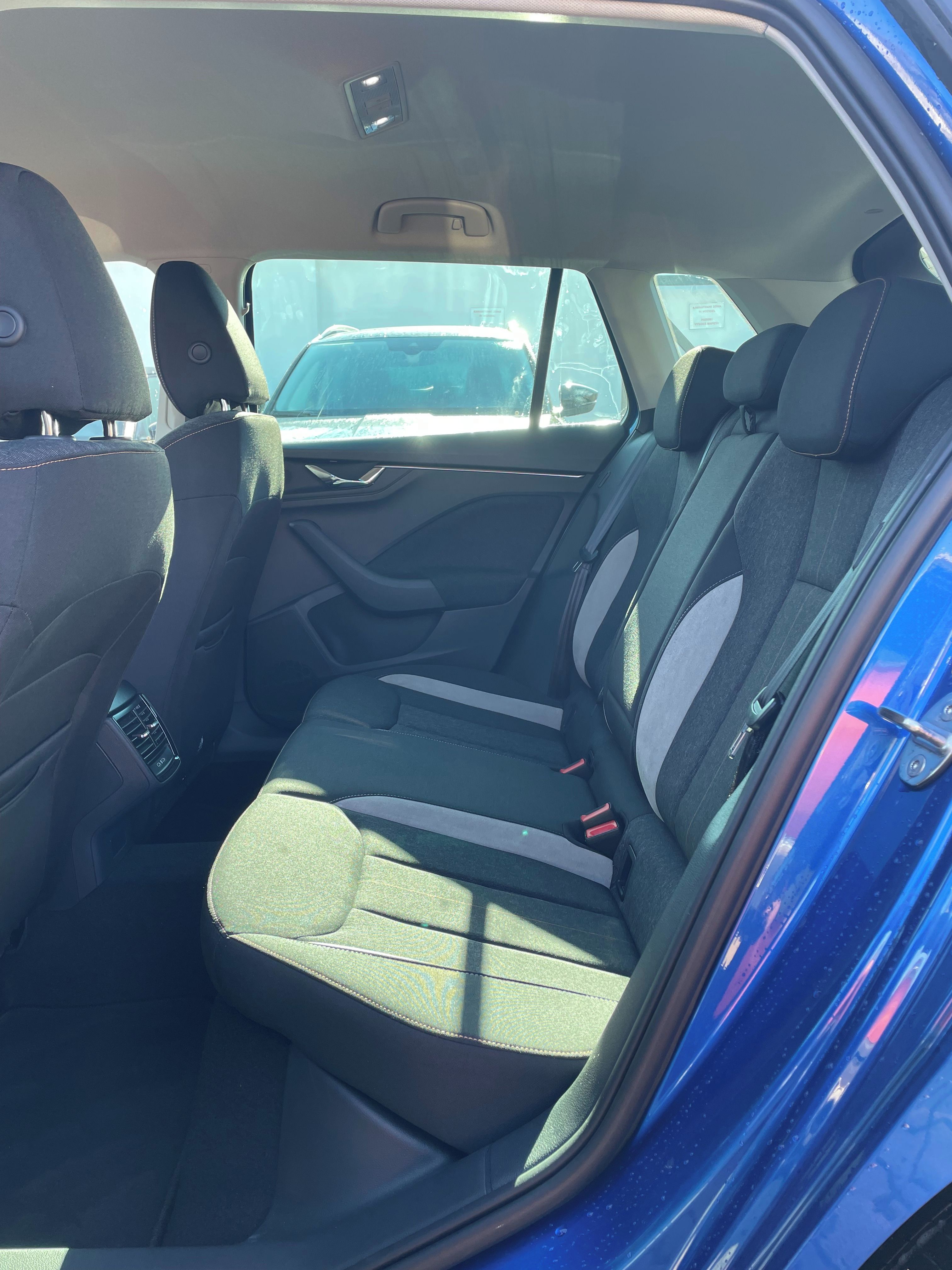 Škoda Kamiq, 1,0 TSI 85 kW, Top Selection - fotka 6