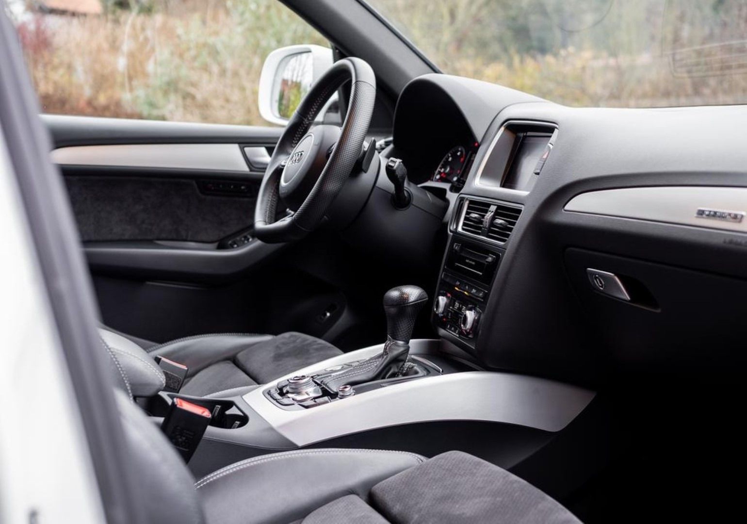 Audi Q5, 2.0 TDI QUATTRO - fotka 6