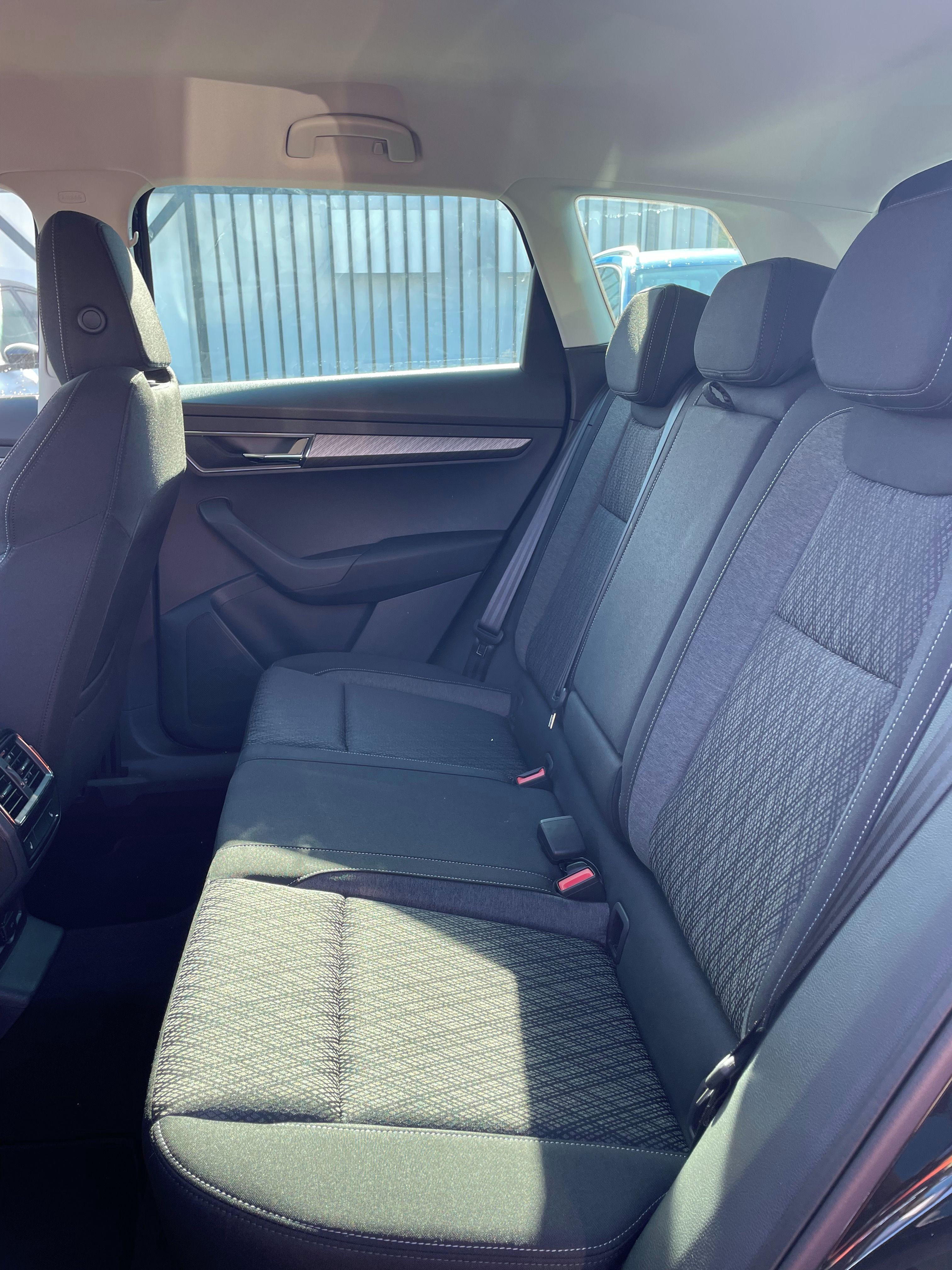 Škoda Karoq, 2.0 TDI 110kW, Top Selection - fotka 6