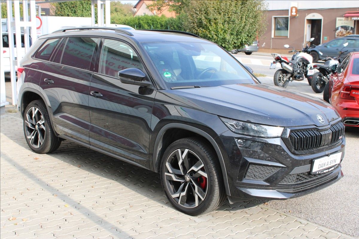 Škoda Kodiaq, 2,0 TSI RS 4x4 DSG 1.majitel - fotka 2