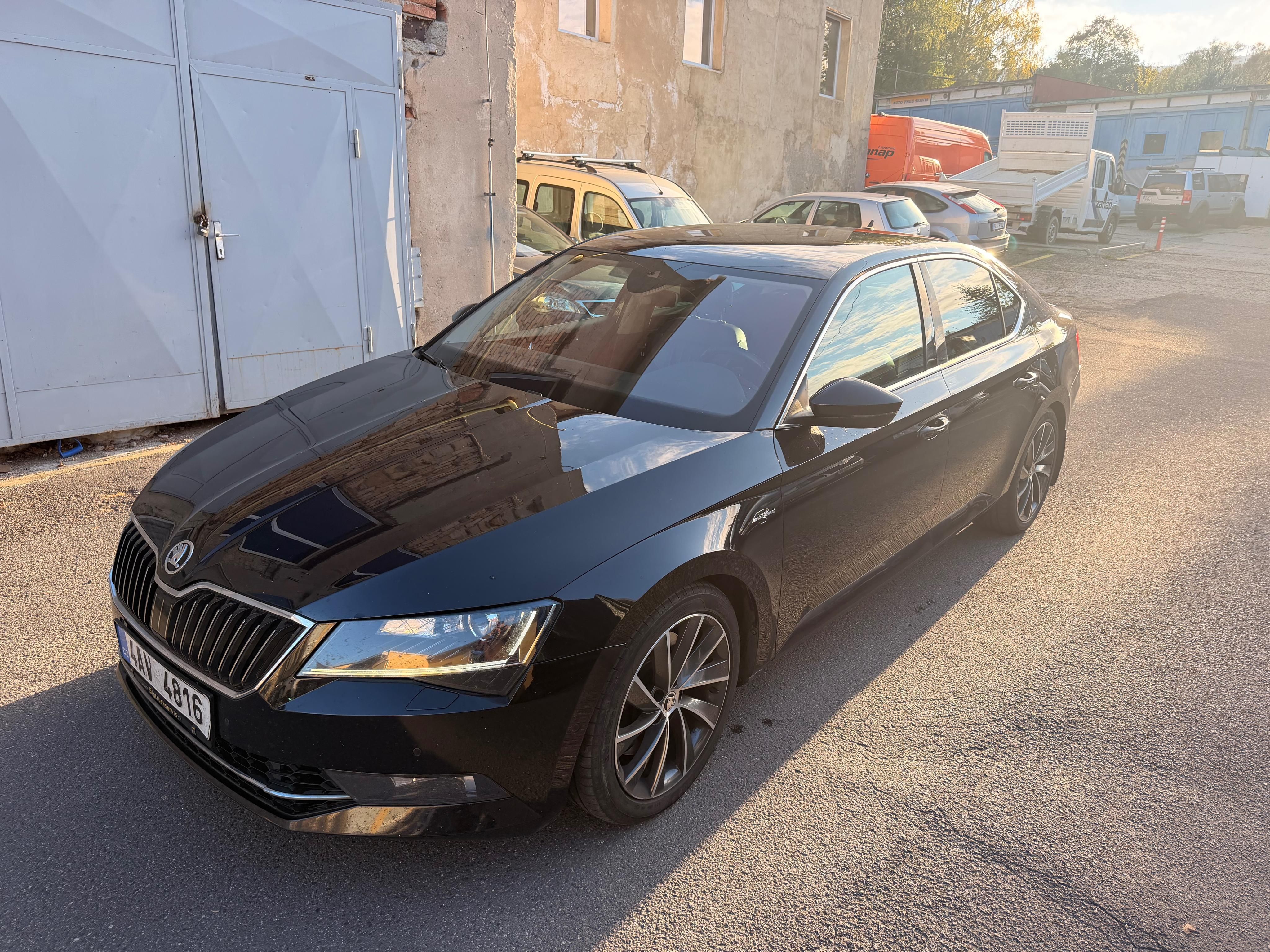 Škoda Superb, L&K 2.0 TSI 206 kW 4x4 DSG - fotka 2