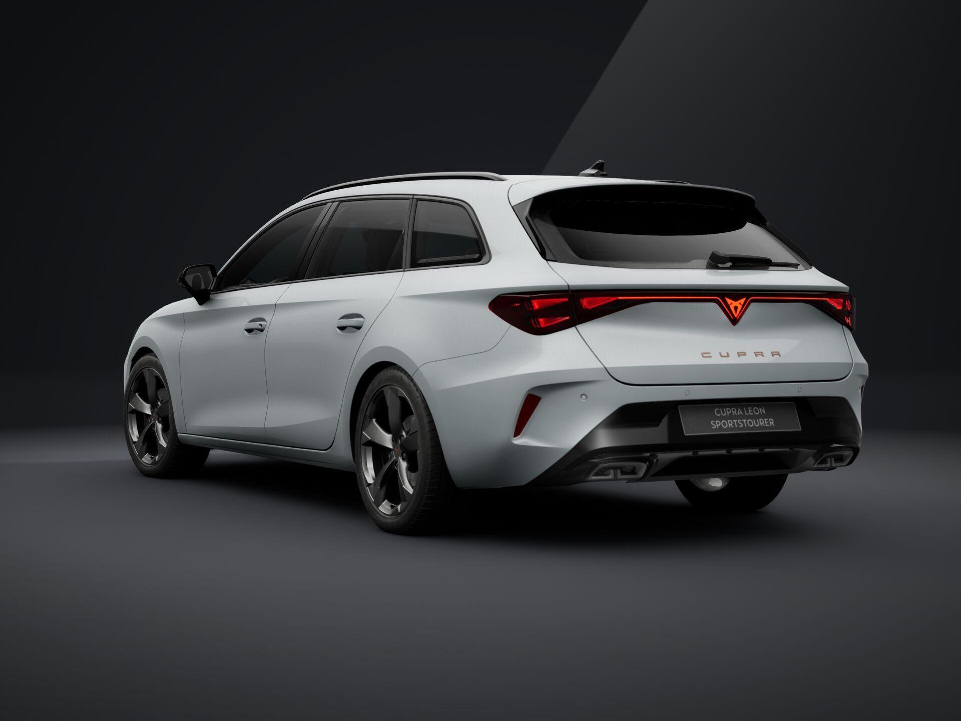 Cupra Leon, Leon SP 1.5 eTSI 150k DSG - fotka 3