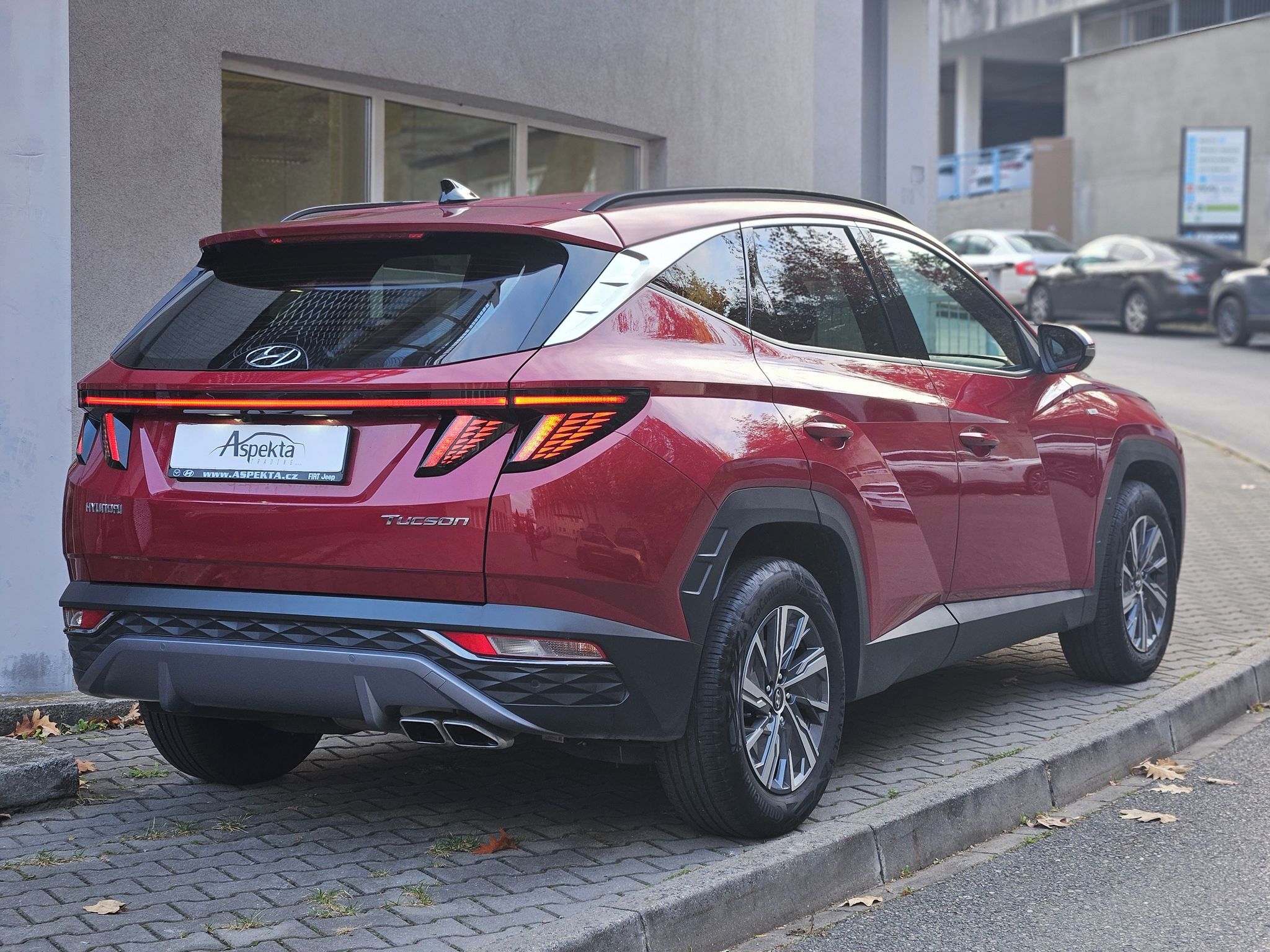 Hyundai Tucson, 1,6 CRDi, Smart Navi, 2.maj. - fotka 5