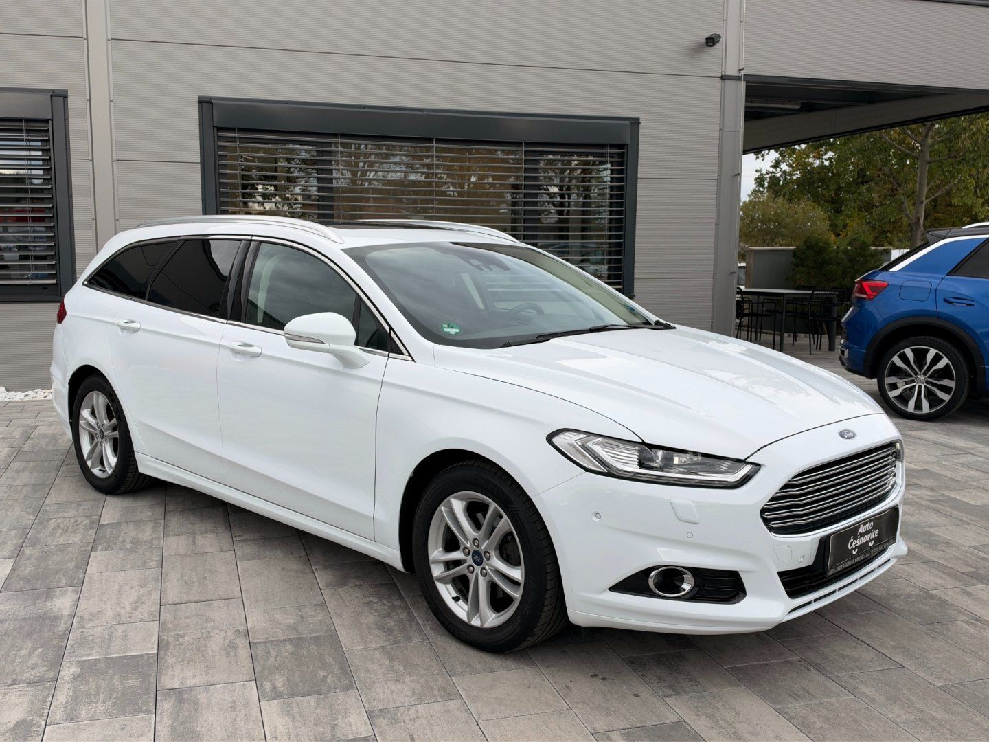 Ford Mondeo, Titanium 2.0TDCi 132kW Automat - fotka 3