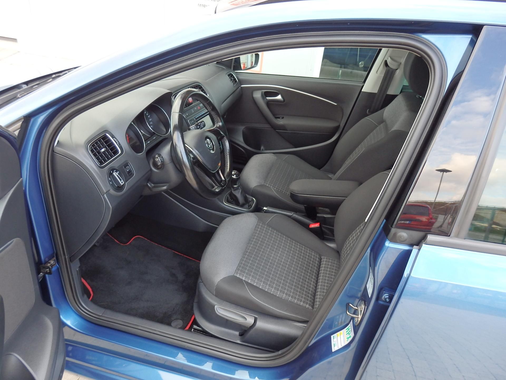 Volkswagen Polo, 1.2 TSI COMFORTLINE, PANORAMA - fotka 6