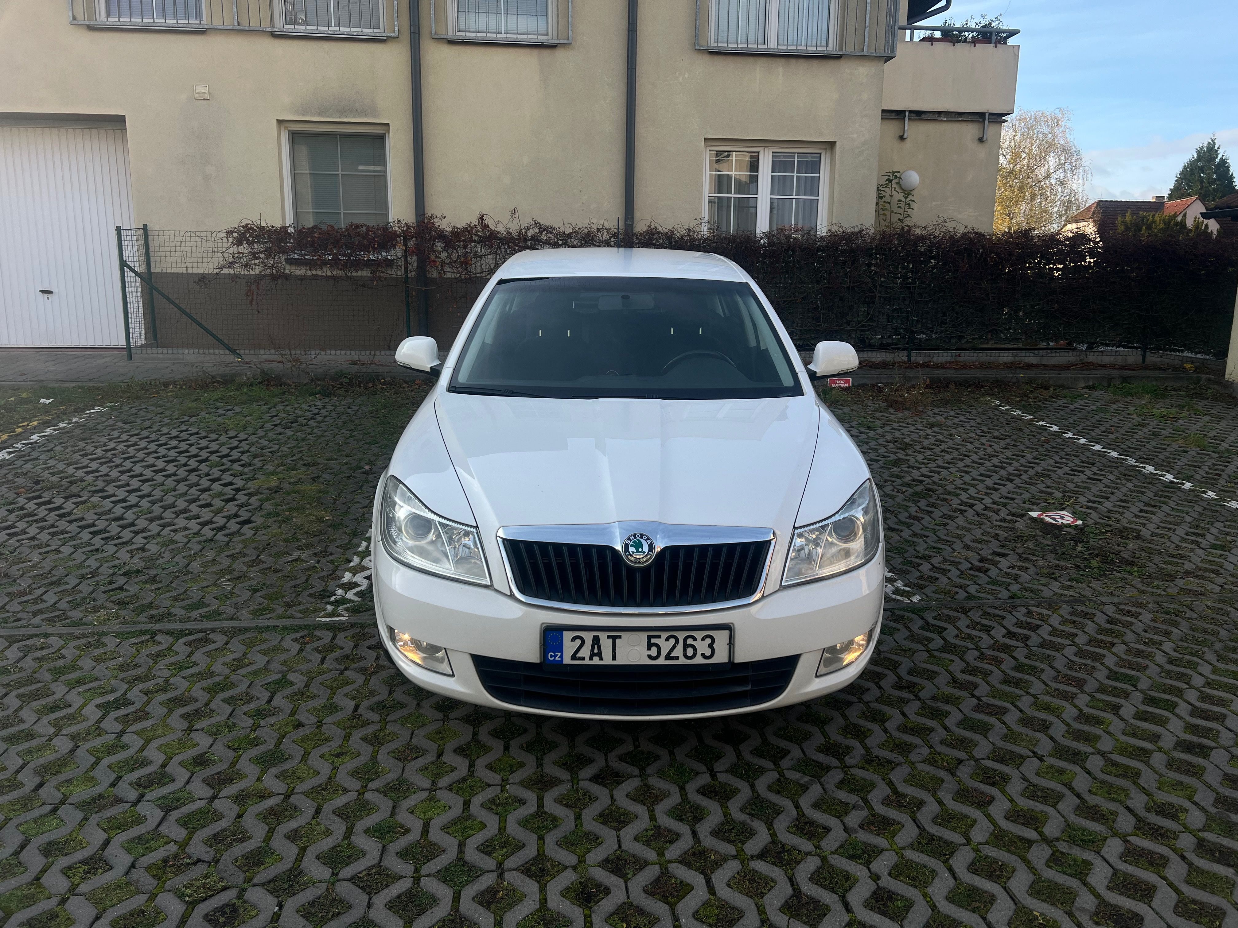 Škoda Octavia, 1.6 TDI. Servisovano, - fotka 4
