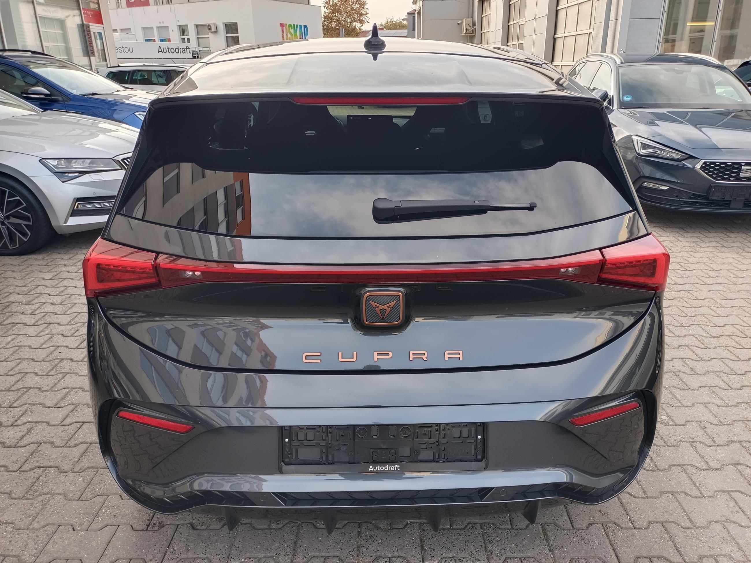 Cupra Born, Born 150kW / ALU 18'' - fotka 6