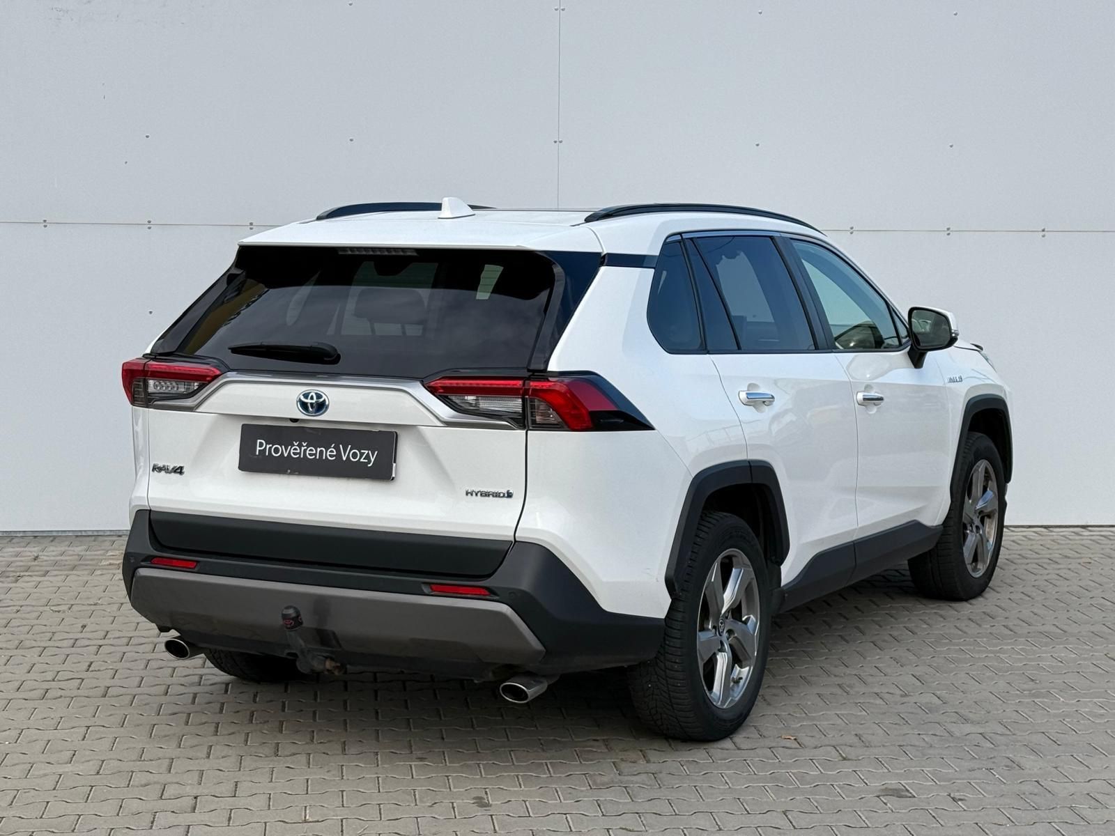 Toyota Rav4, 2.5 HSD e-CVT AWD Executive Sk - fotka 2