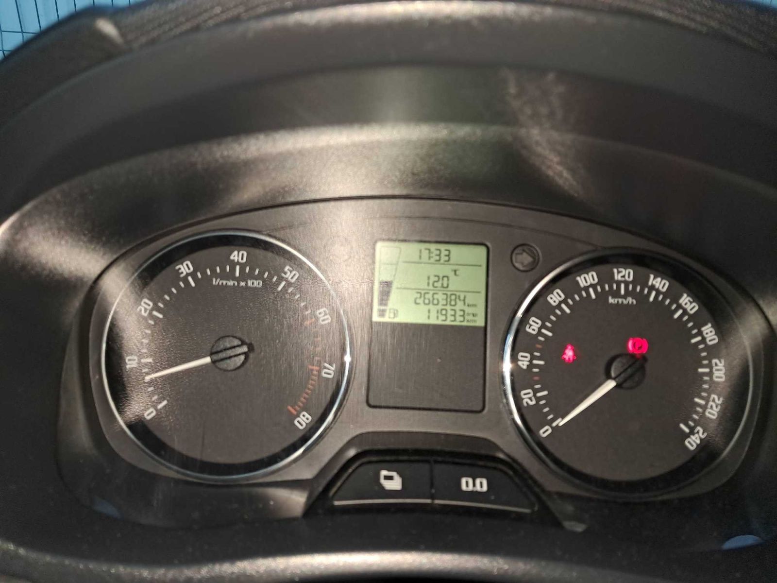Škoda Fabia, 1.2 TSI, Serv.kniha, Tažné - fotka 3