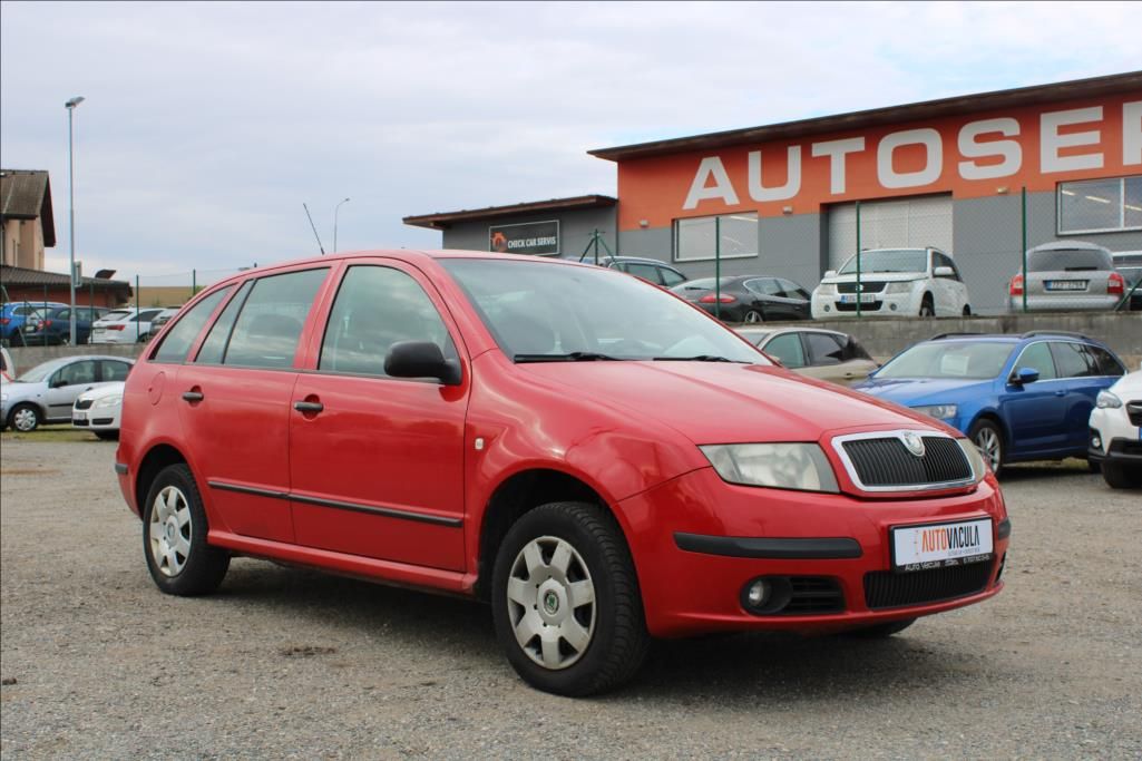 Škoda Fabia, 1,2 i  STK 5/2027, KLIMA - fotka 3
