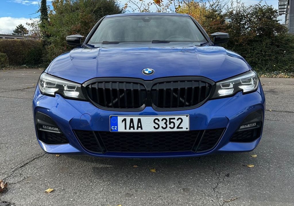 BMW Řada 3, M330i g30