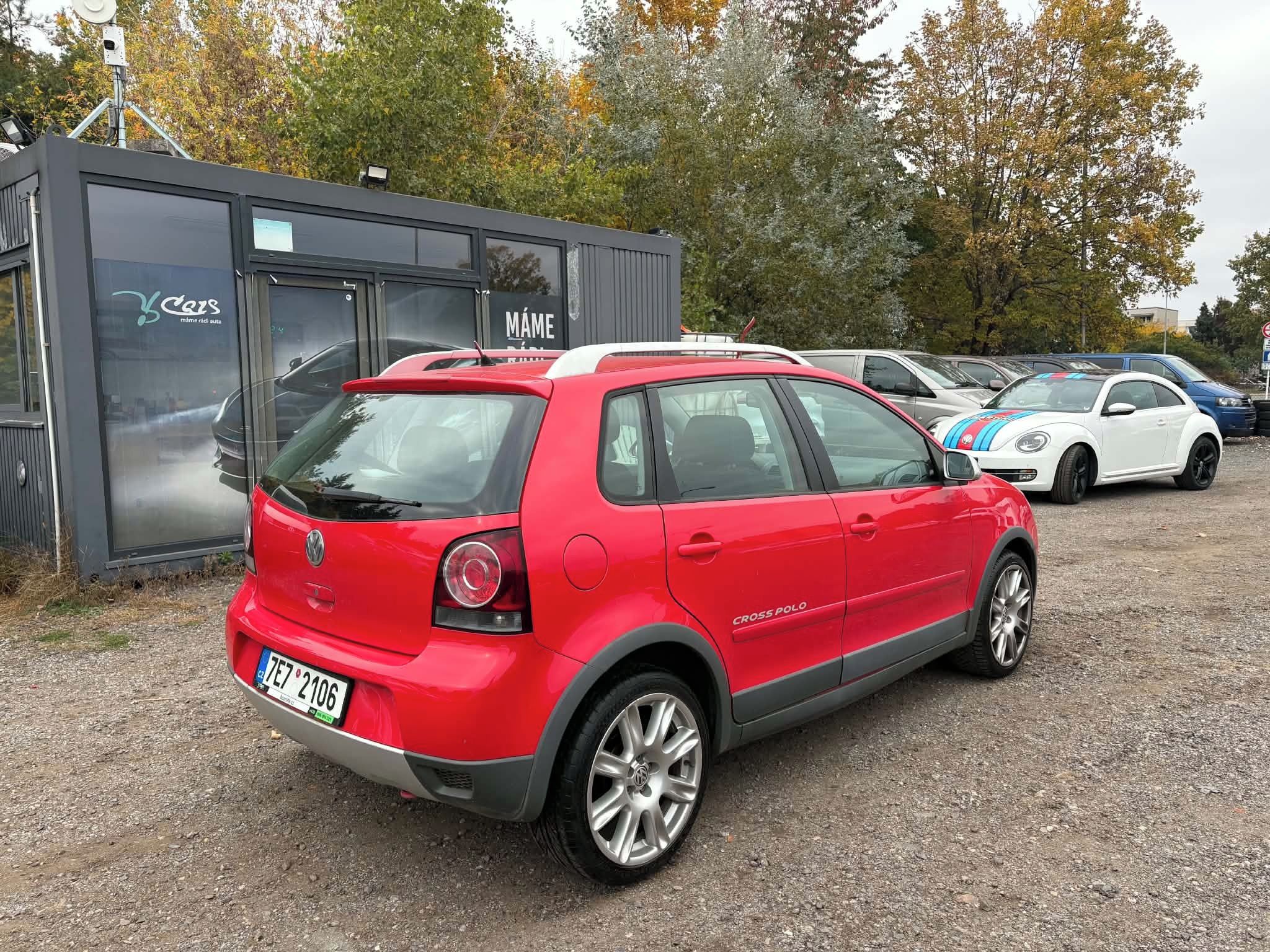 Volkswagen Polo, 1,4 i CROSS POLO - fotka 3
