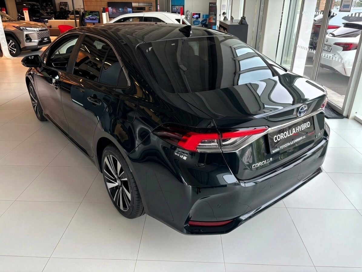 Toyota Corolla, 1,8 SD Style HEV - fotka 5