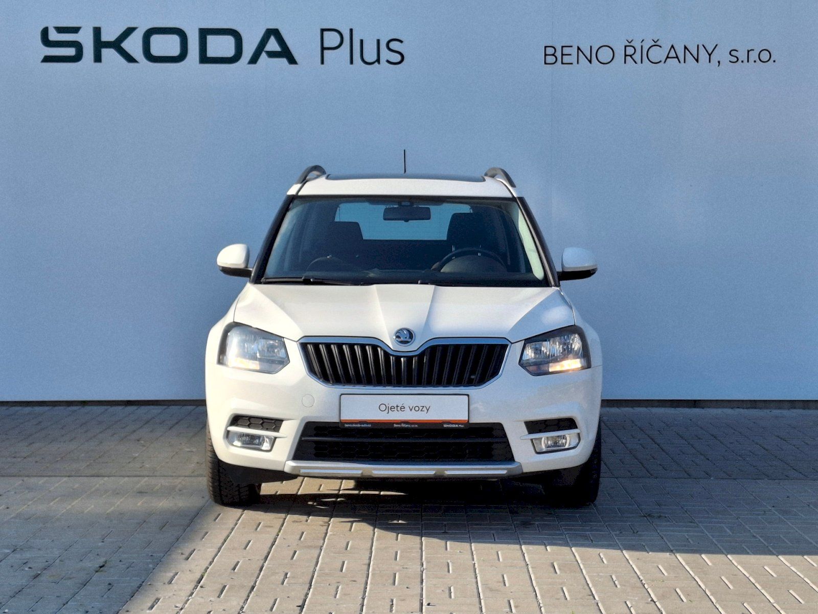 Škoda Yeti, Active Plus DSG 1,2TSi 77kW - fotka 4