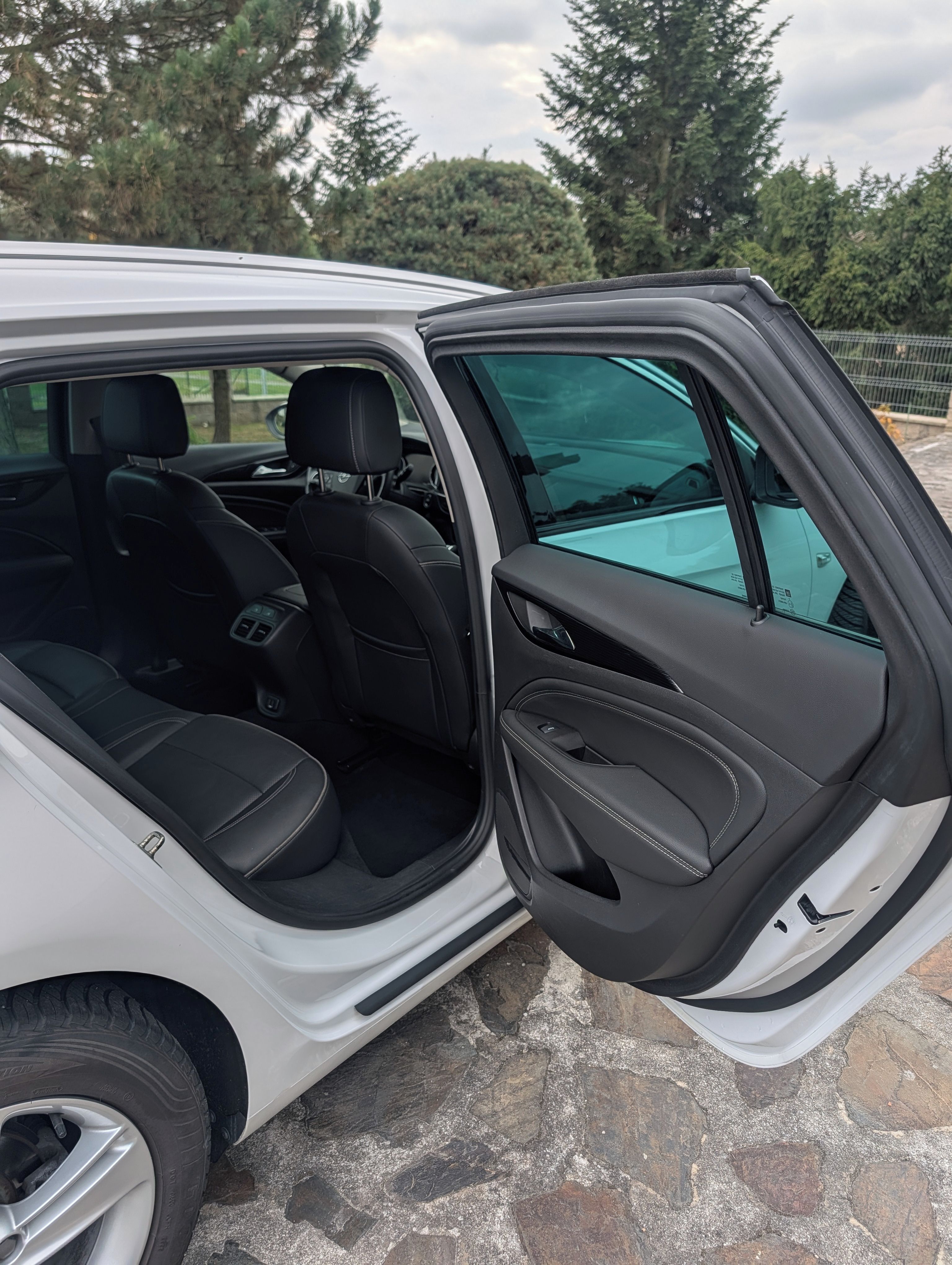 Opel Insignia, ST, Automat, matrix, 360°, AGR - fotka 2
