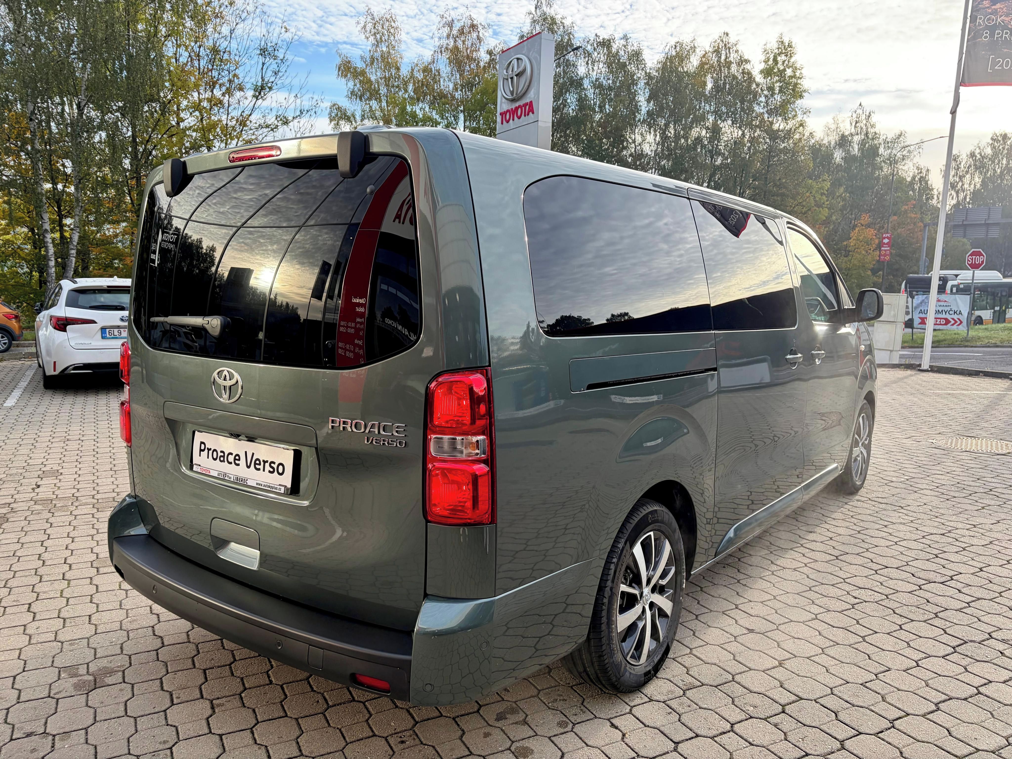 Toyota Proace Verso, 2.2 180k automat VIP 7 míst L2 - fotka 4