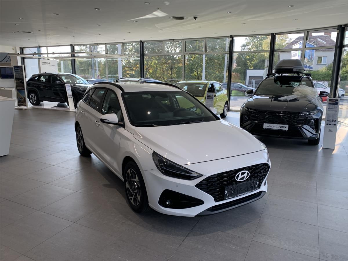 Hyundai i30, 1,0 T-GDI 85 kW MT GO CZECH - fotka 3