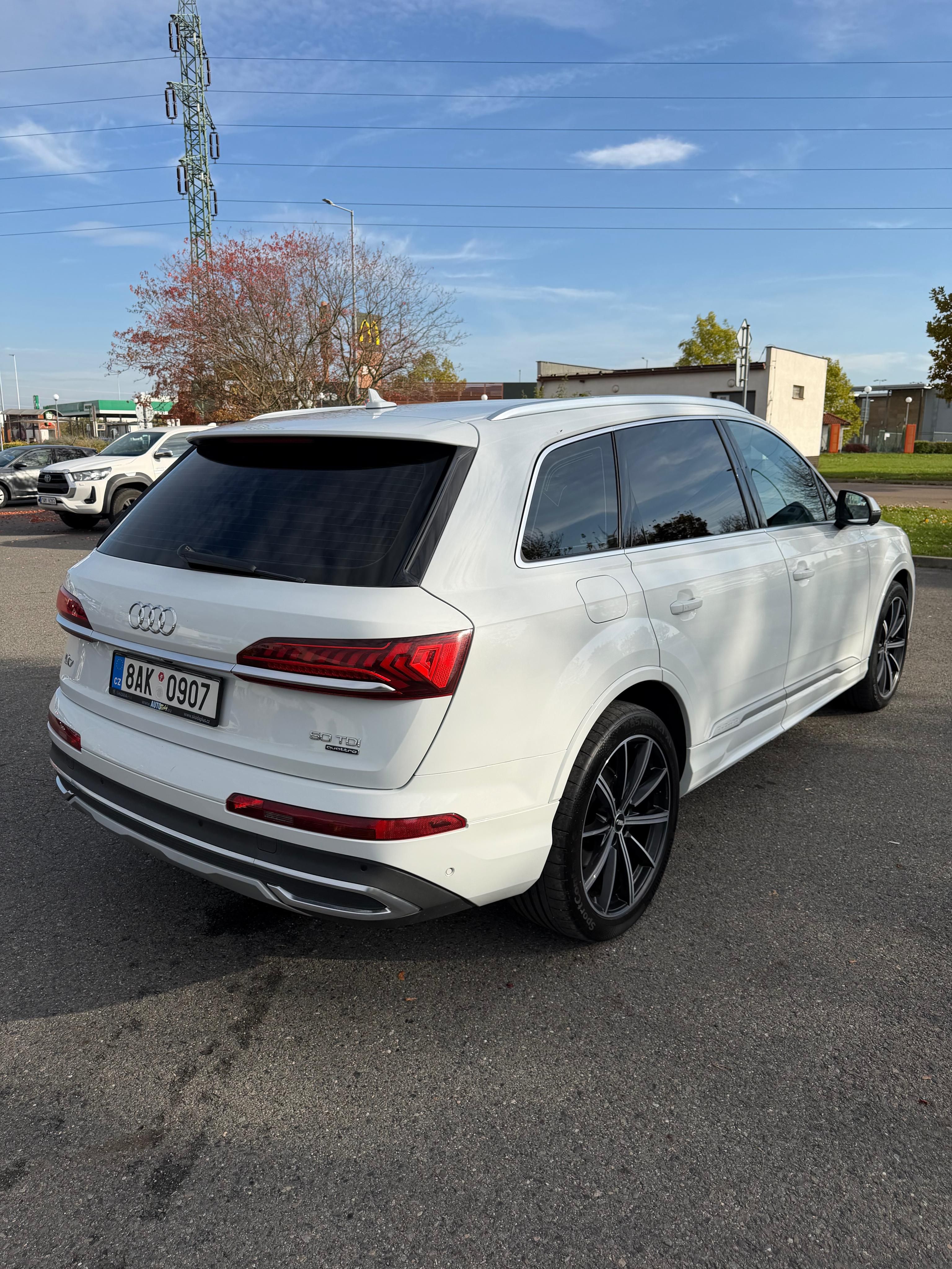 Audi Q7, 50TDI,DPH,Vzduch,Laser