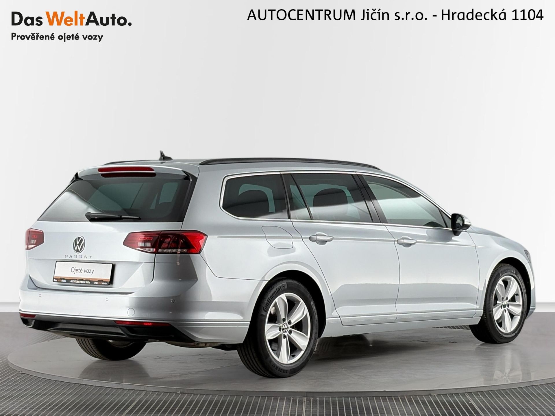 Volkswagen Passat, Business 2.0 TSI 140kW DSG - fotka 2
