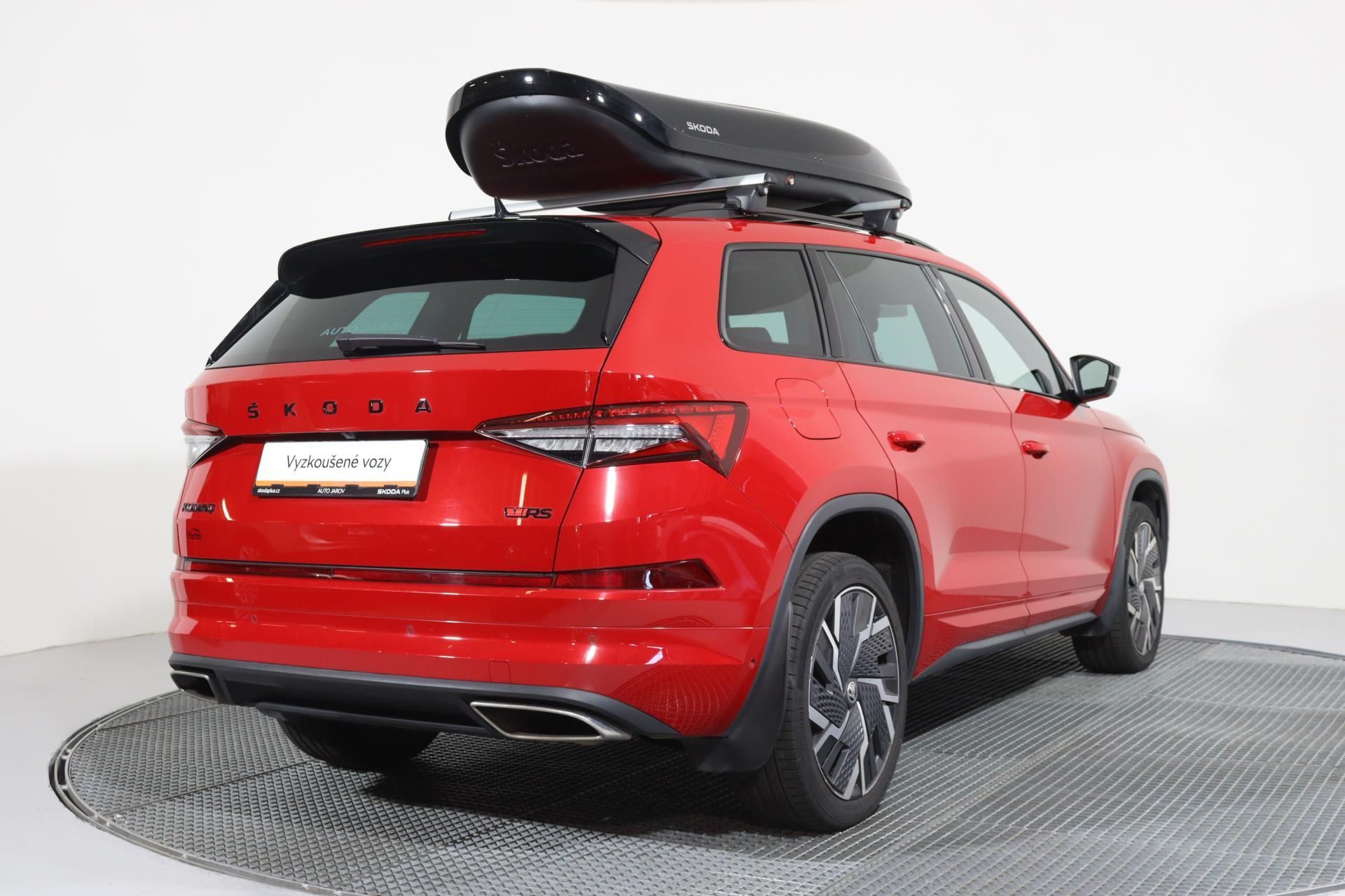 Škoda Kodiaq, RS 2,0TSI 180kW DSG 4x4/7 MÍST - fotka 2