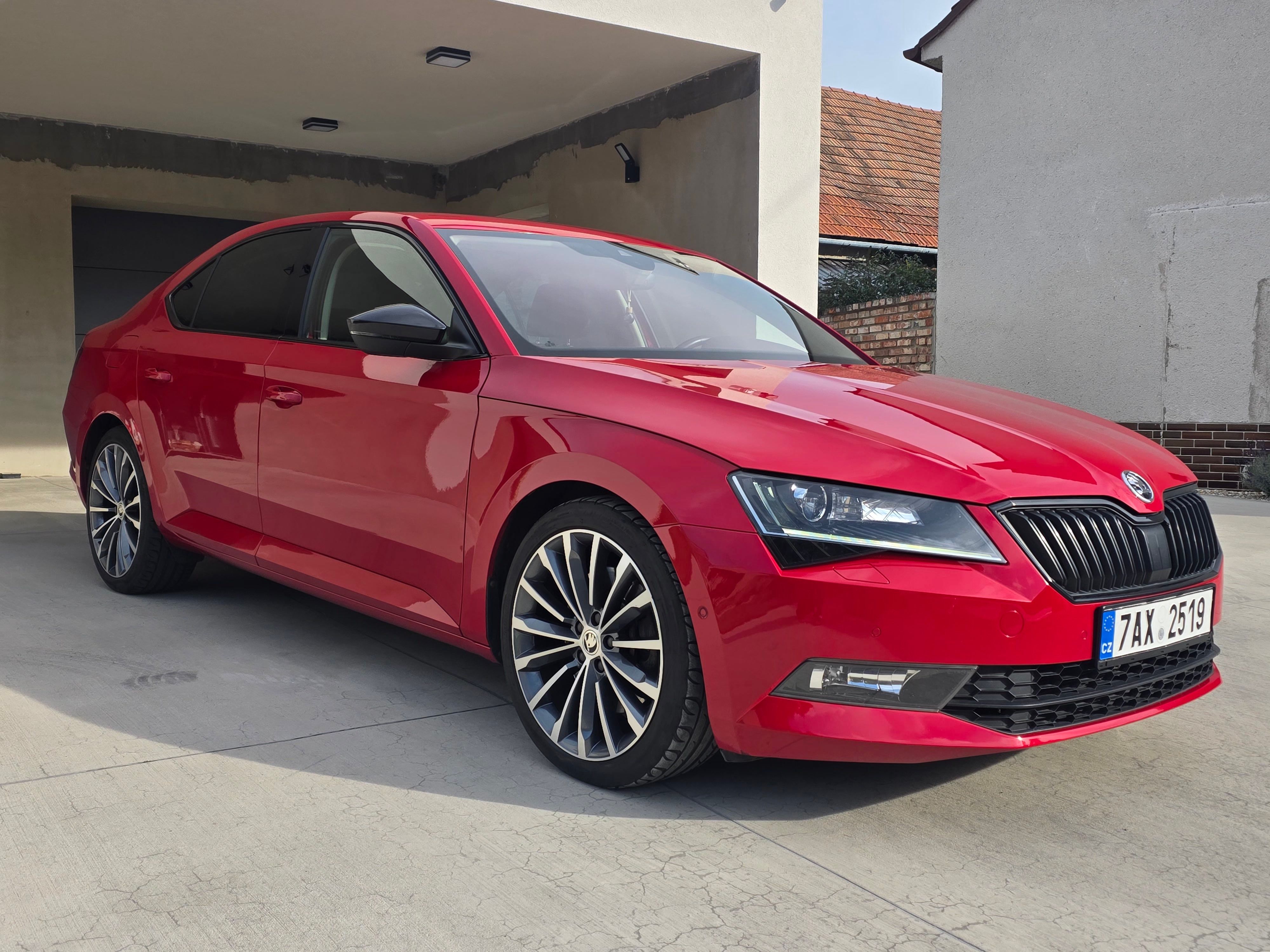Škoda Superb, 2.0 TSI 206 kW L&K DSG,Odpočet - fotka 3