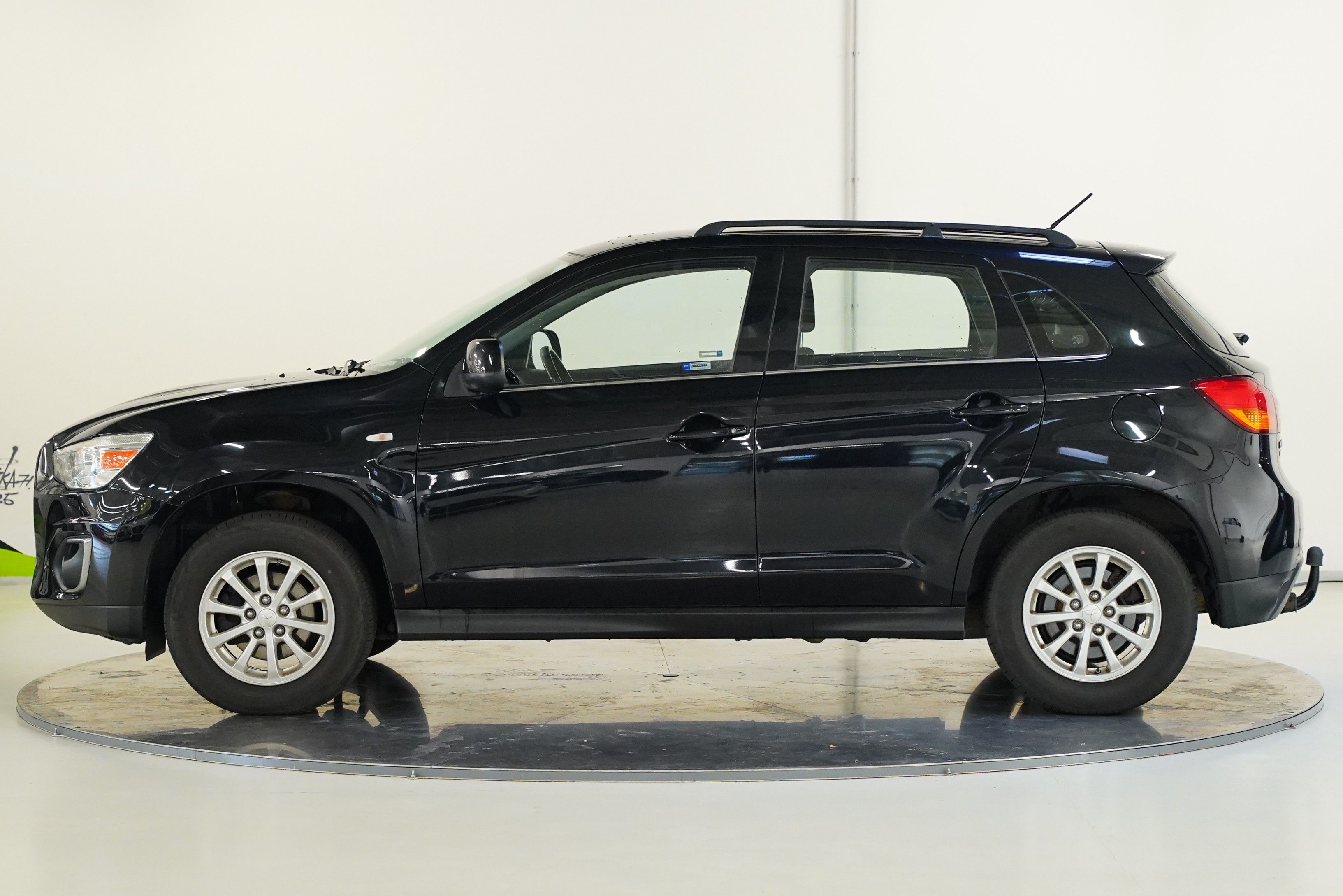 Mitsubishi ASX, 1.6 MIVEC 86 kW - fotka 3