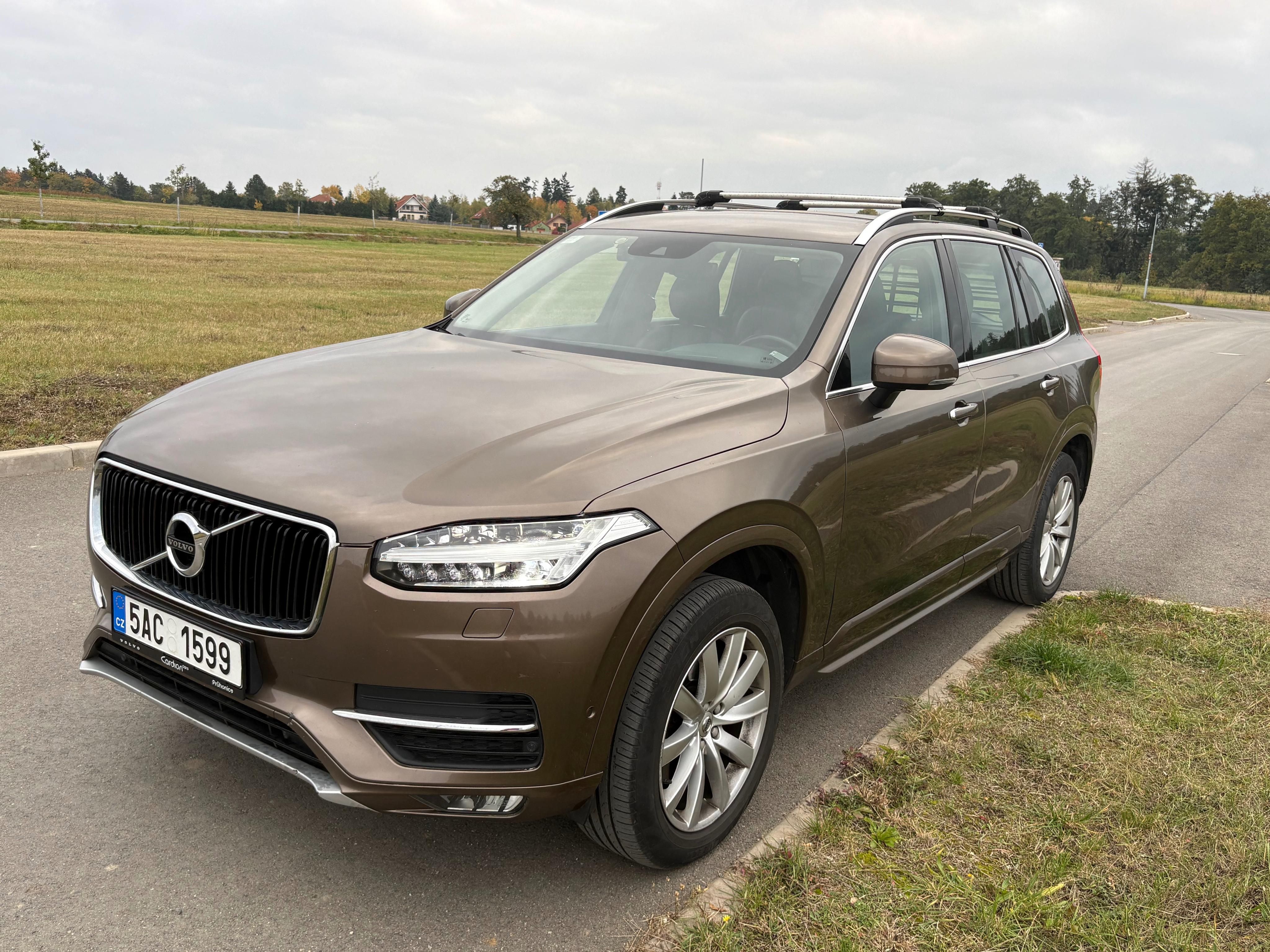 Volvo XC90, D5 Moment 2016, 7 míst, 1.maj - fotka 2