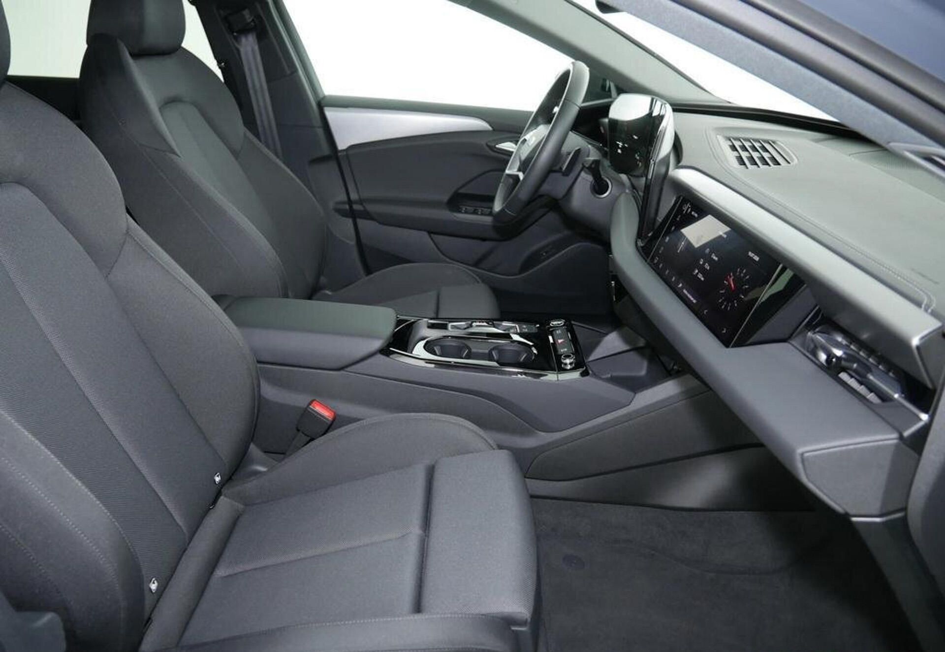 Audi A6, e-tron Sportback Tech+ 360 Taž - fotka 3