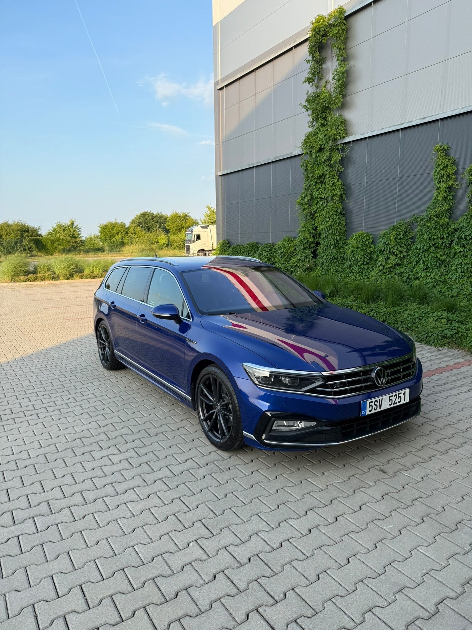 Volkswagen Passat, VW Passat R Line 147 Kw IQ LED - fotka 6