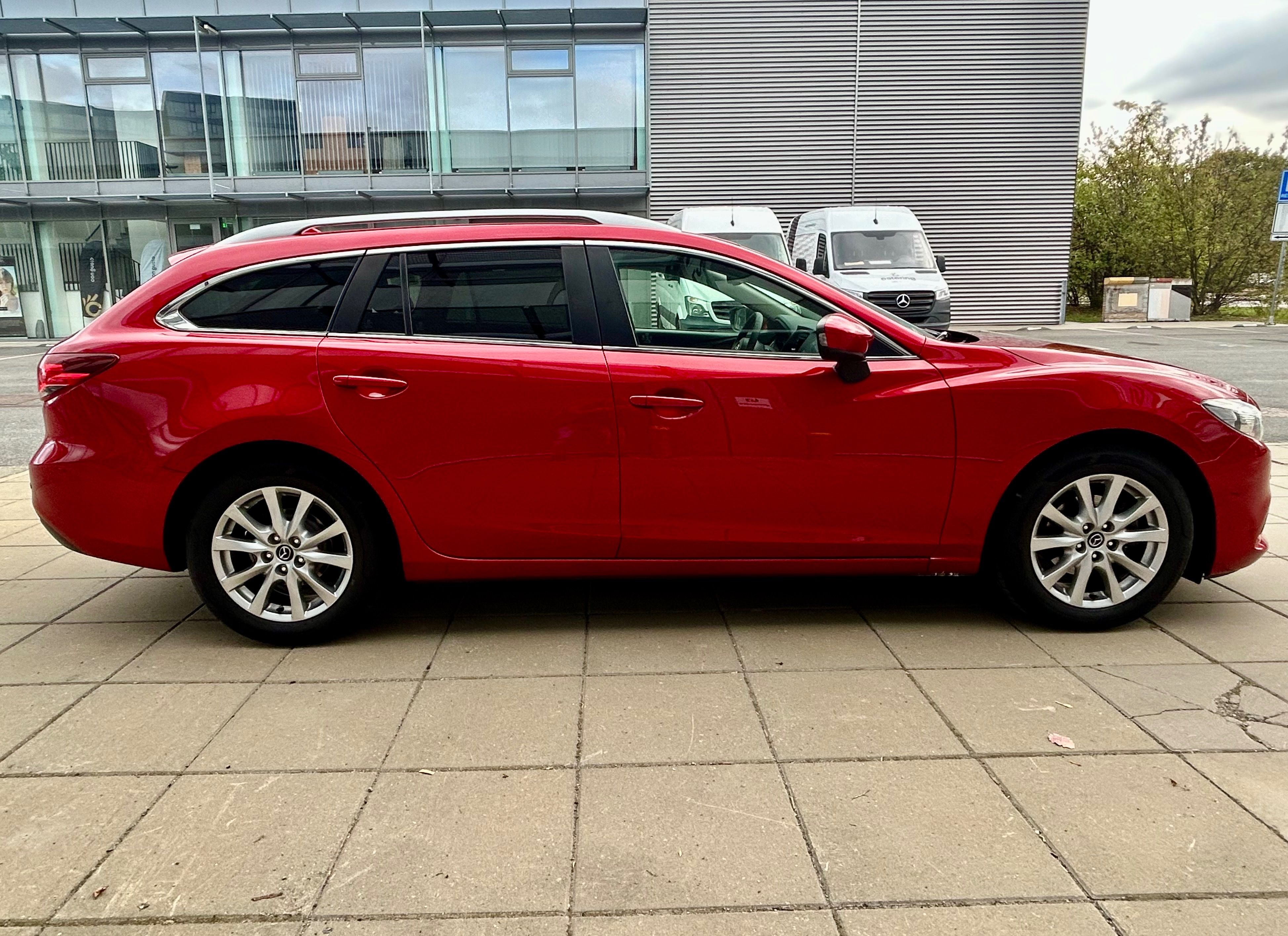 Mazda 6, 2.0 121KW XENON-TAŽNÉ-1Majitel - fotka 5