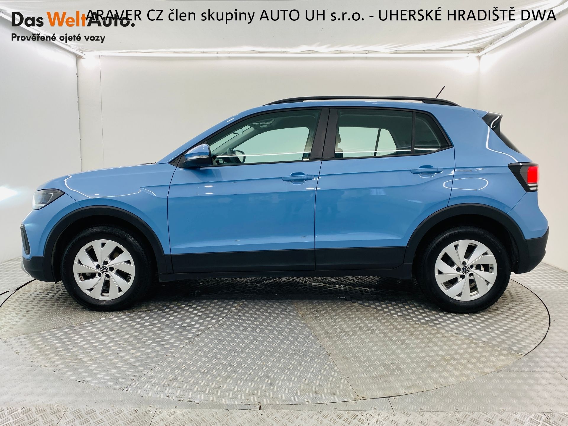 Volkswagen T-Cross, 1.0 TSI 70kW Life - fotka 3
