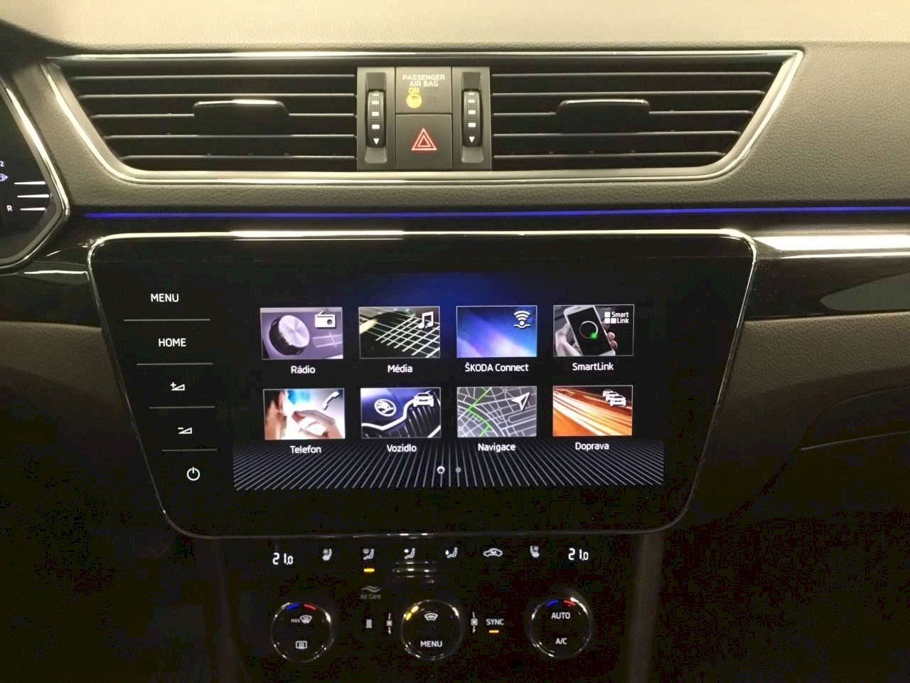 Škoda Superb, Combi L&K 4x4 DSG 2.0 TDI 140 - fotka 6