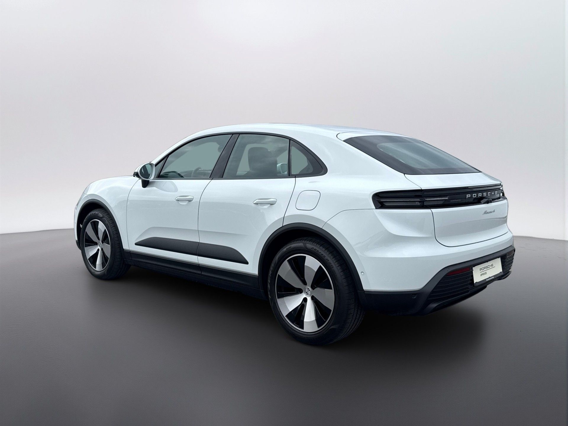 Porsche Macan, 4 - fotka 3