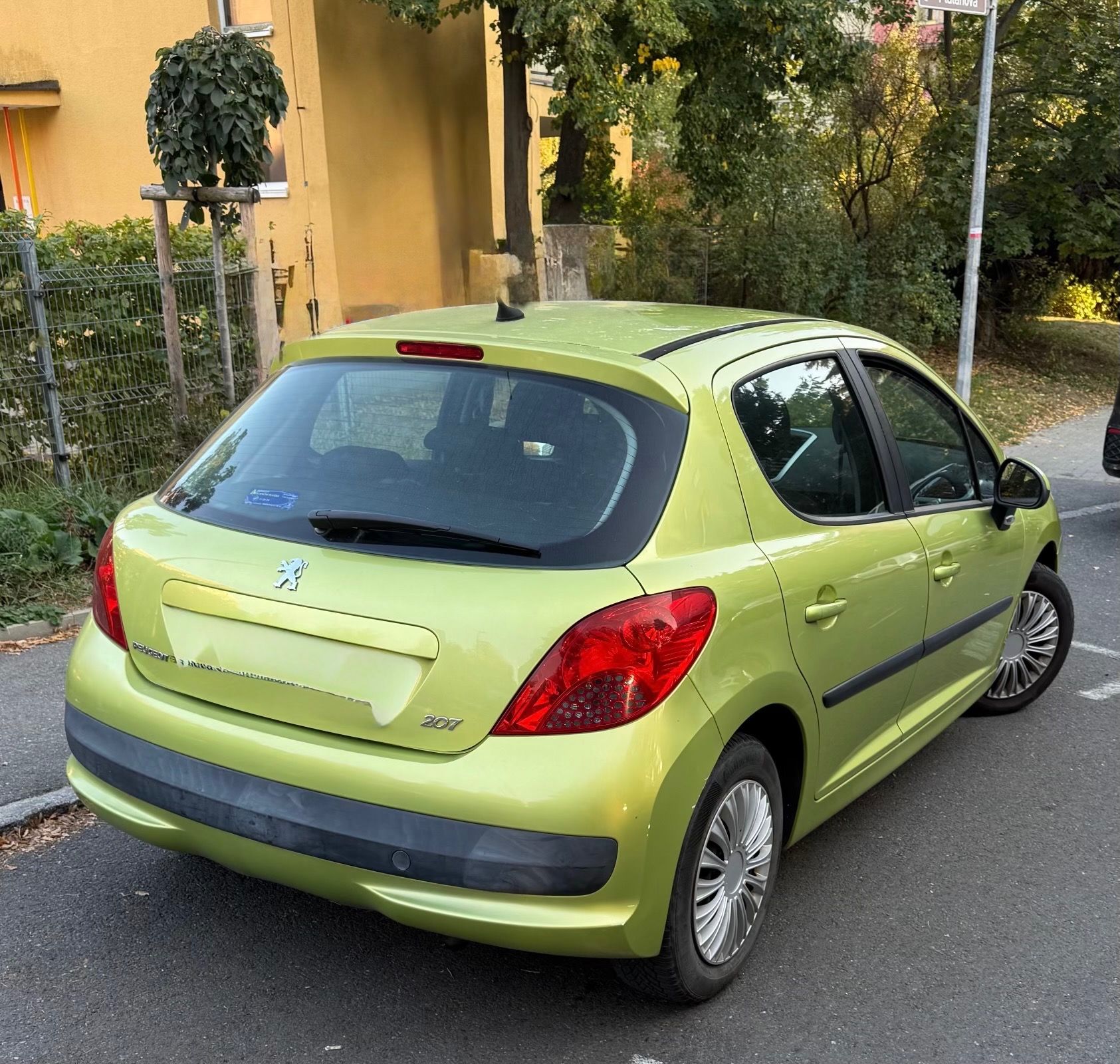 Peugeot 207 - fotka 2