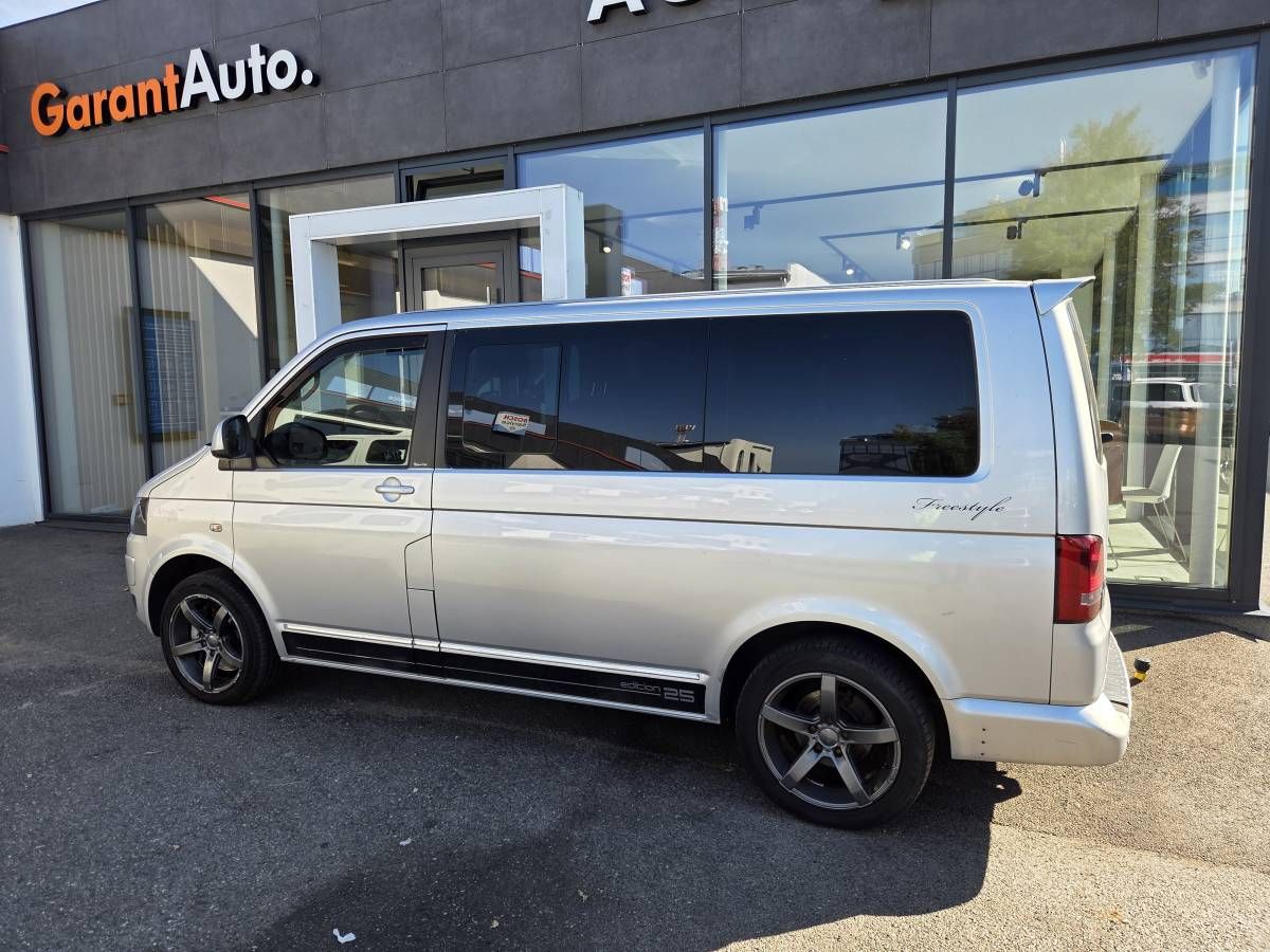 Volkswagen Multivan, 2.0 TDI DSG 132kW - fotka 2