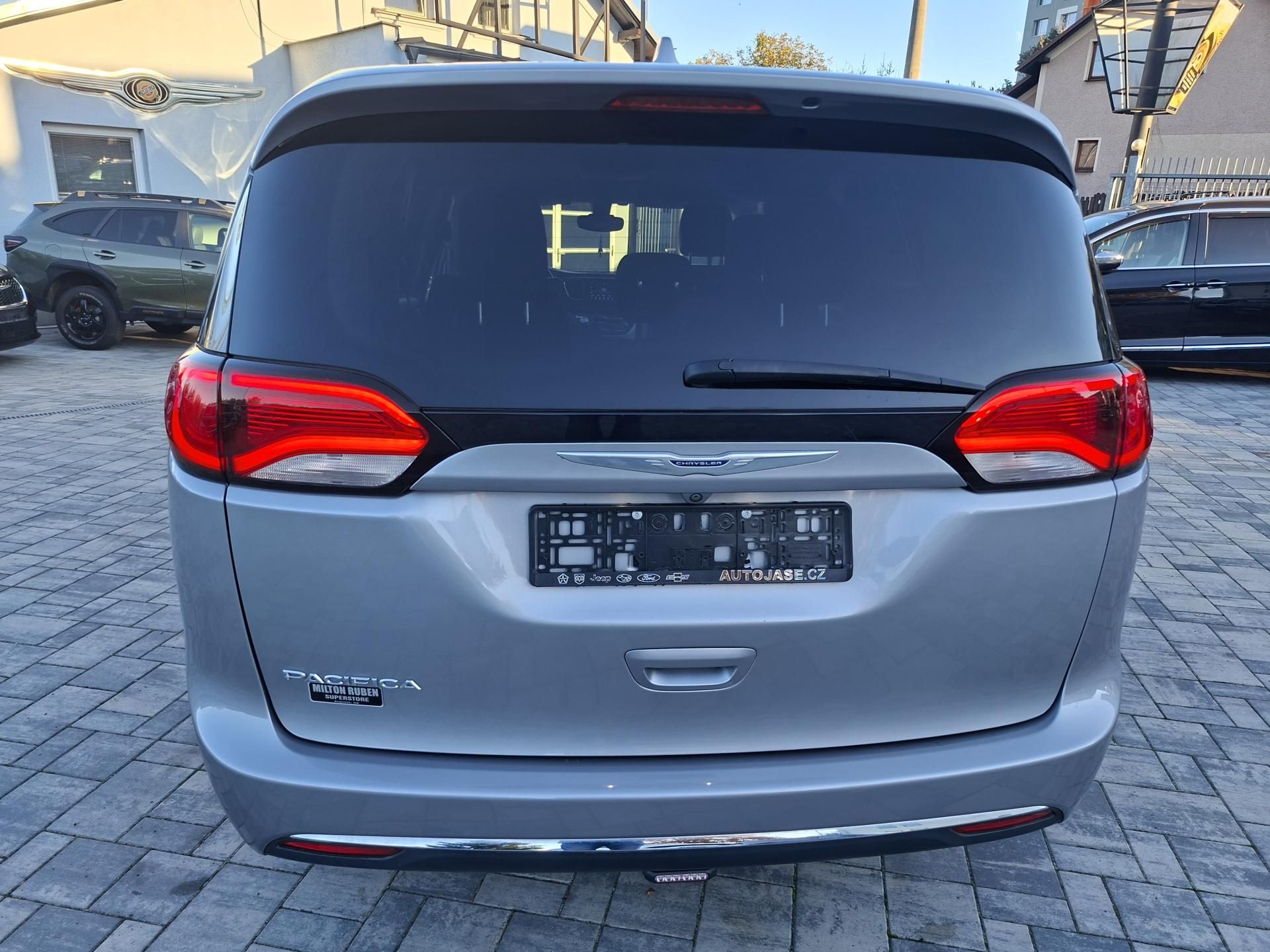 Chrysler Pacifica, 3,6L V6 Touring L PLUS,DVD,And - fotka 6