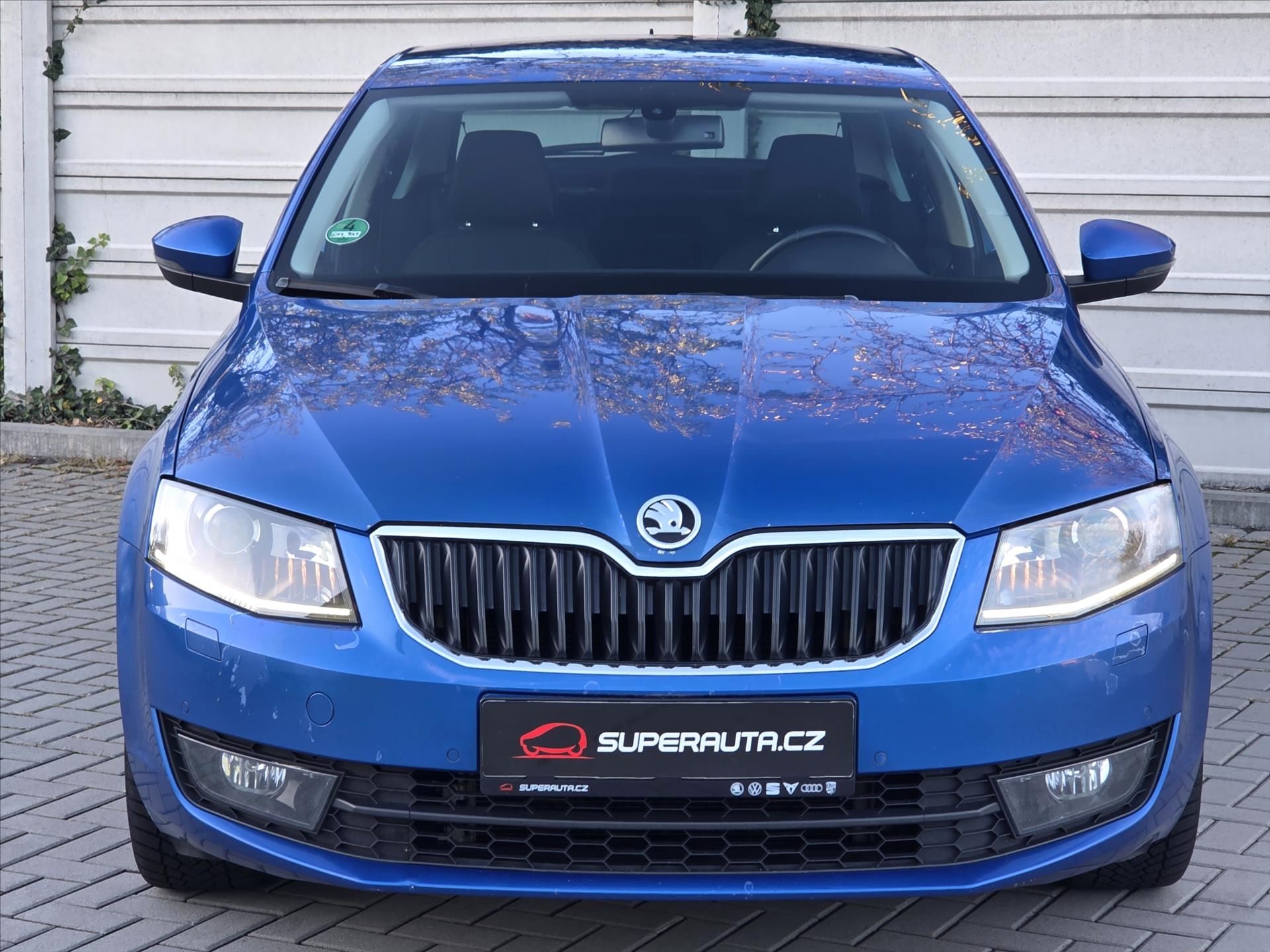 Škoda Octavia, 1,4 G-Tec Style Plus Advance Č - fotka 2