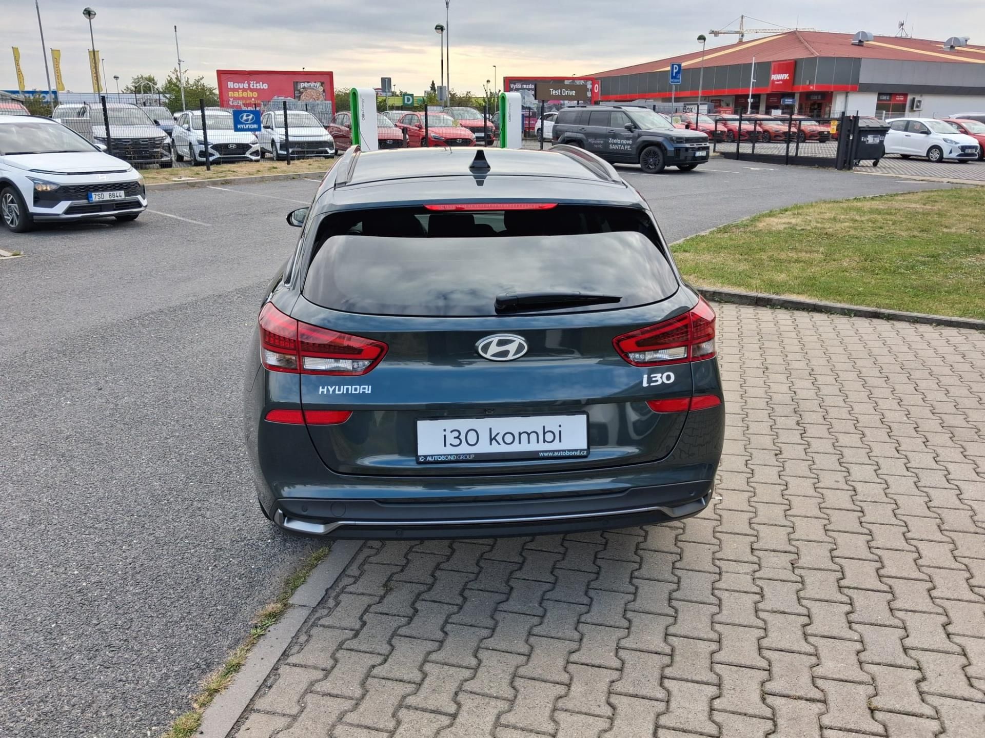 Hyundai i30, 1.0 T-GDi 115k GO Czech! - fotka 5