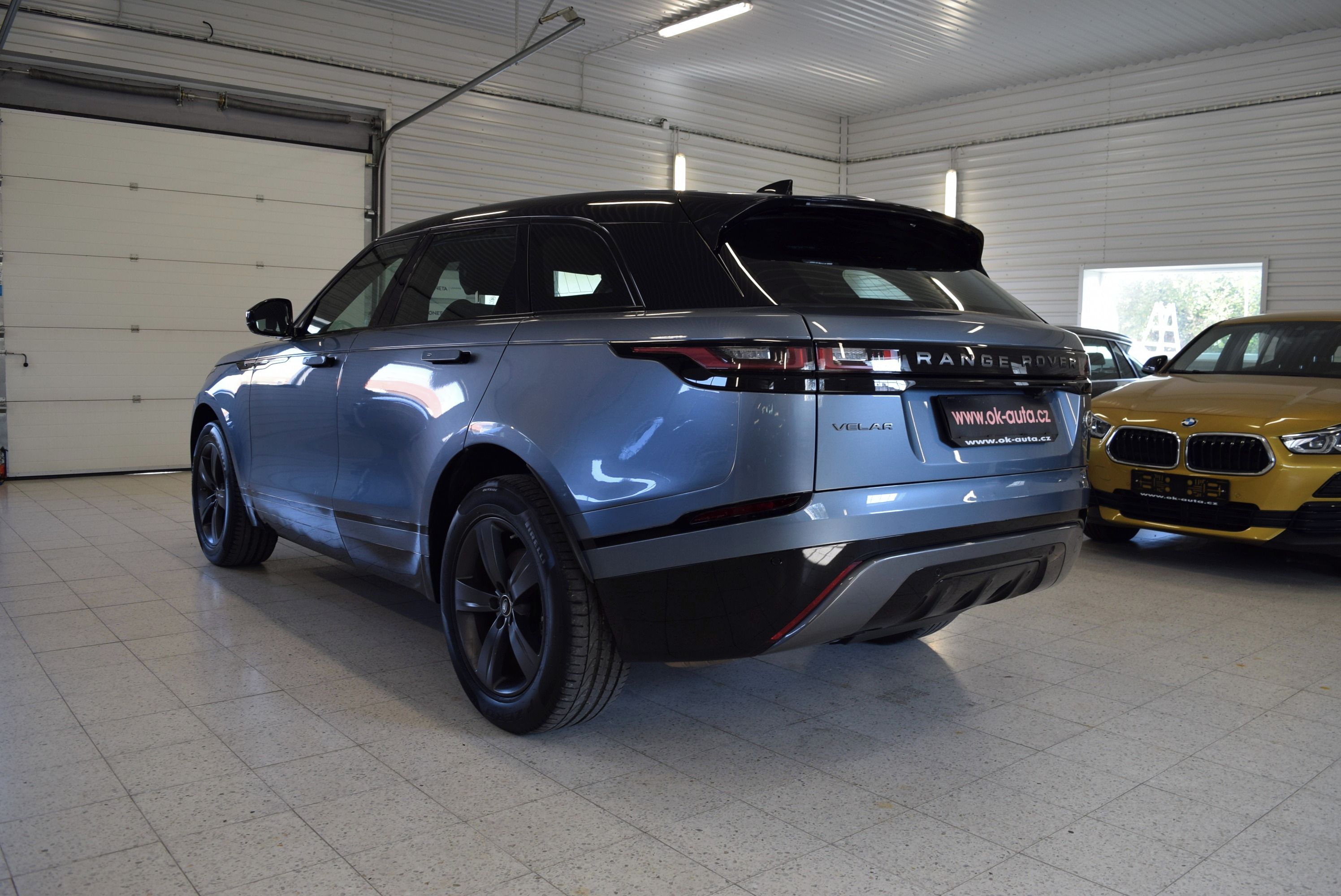 Land Rover Range Rover Velar, R-DYNAMIC AWD 2021-DPH - fotka 3