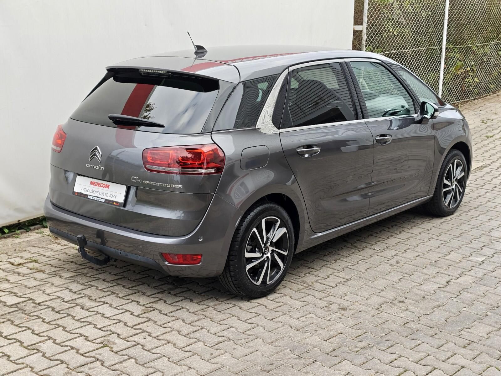 Citroën C4 SpaceTourer, 1,2 PureTech 130 Shine EAT8 - fotka 5