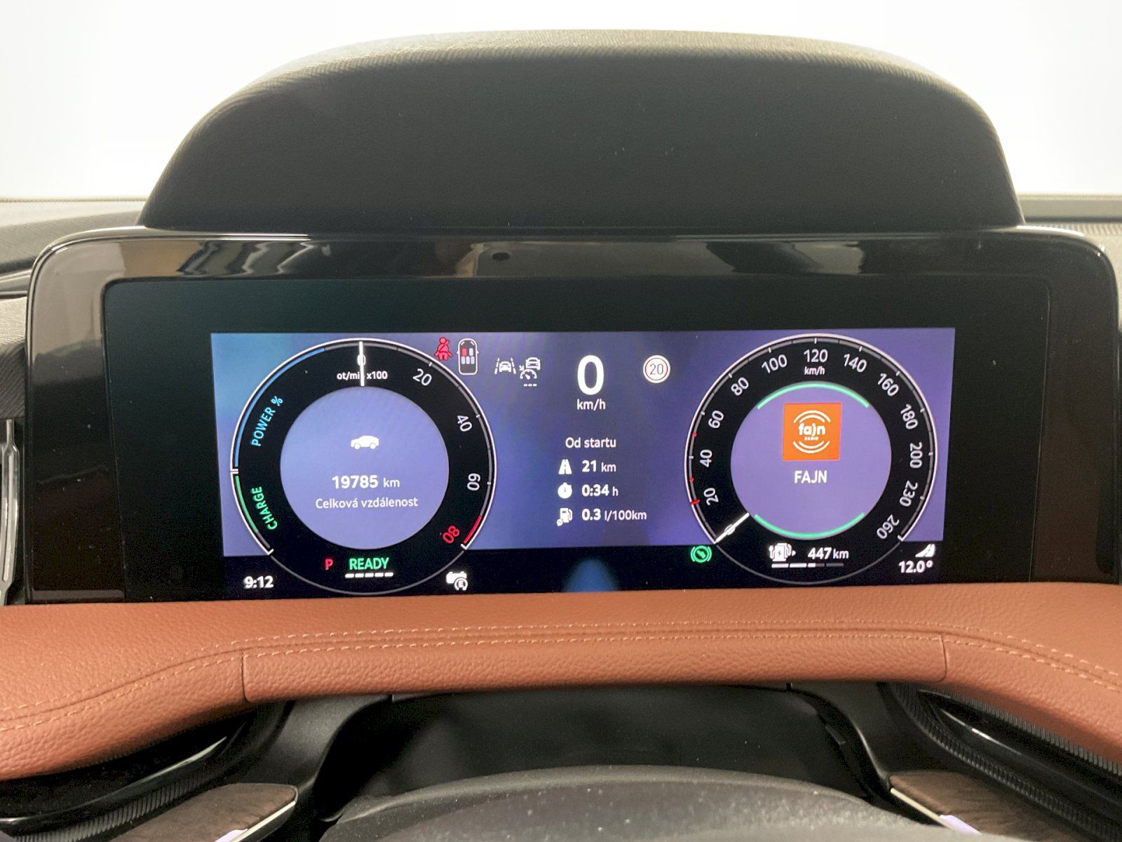 Škoda Superb, Laurin & Klement 1.5 TSI iV / - fotka 5