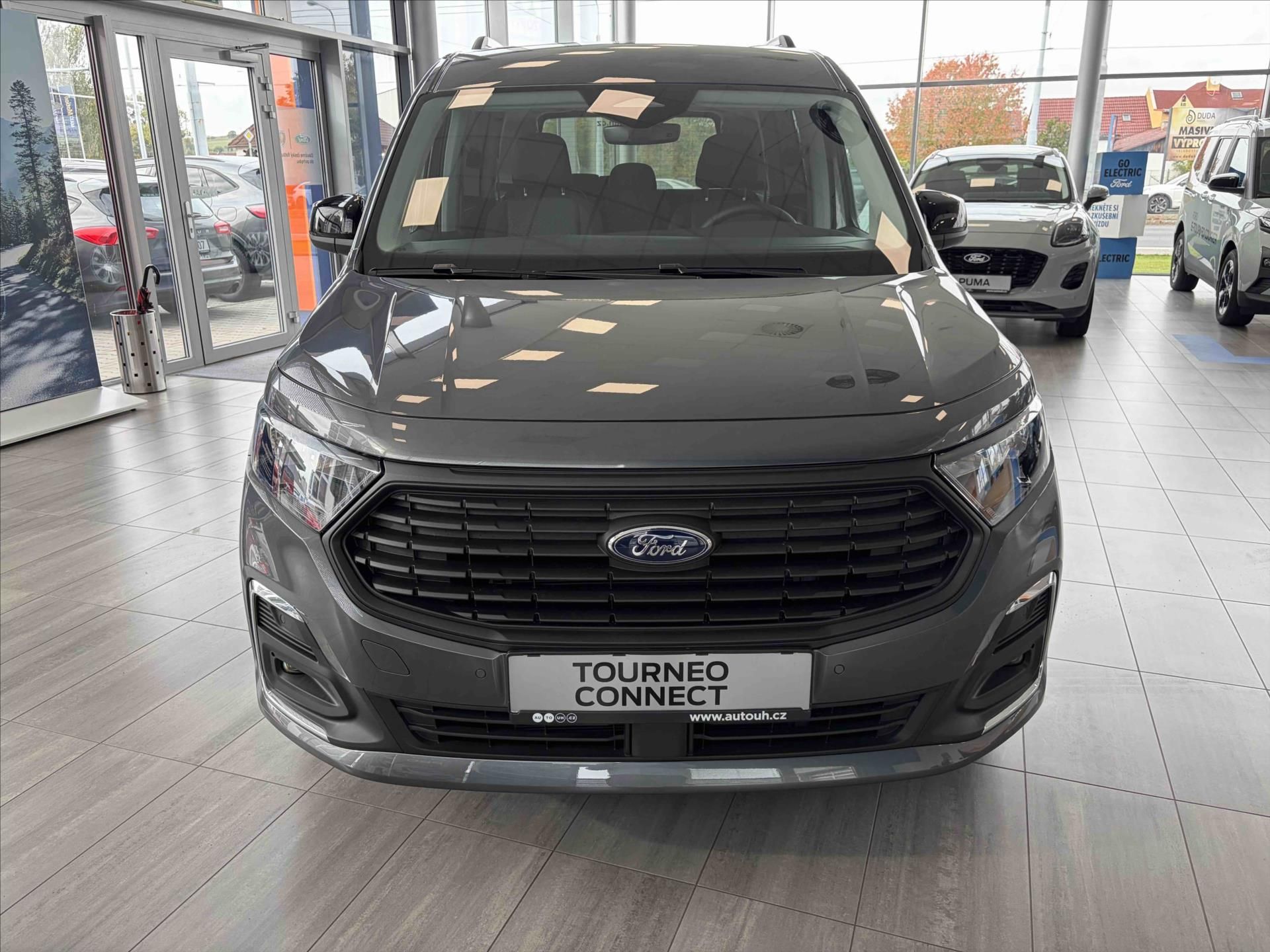 Ford Tourneo Connect, 2,0 2.0 EcoBlue (90 kW/122 k) - fotka 3