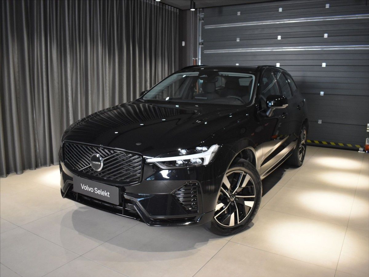 Volvo XC60, 2,0 B5 AWD PLUS bezklíč,BLIS