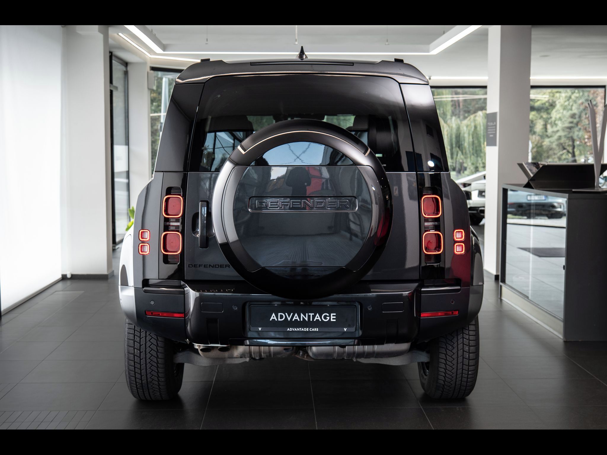 Land Rover Defender, 110 D200 - fotka 3