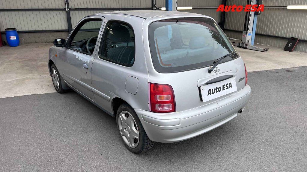 Nissan Micra, 1.0 i - fotka 2