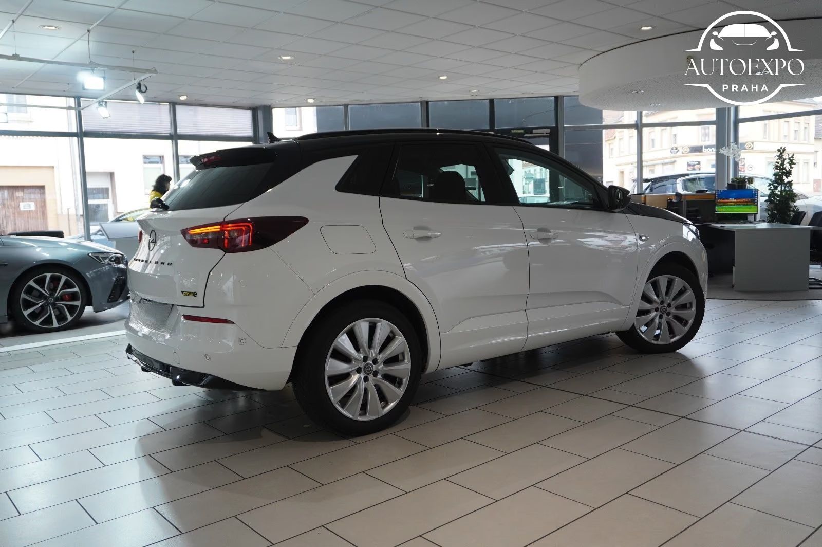 Opel Grandland, Grandland (X) 1.6T GSe HYBRID - fotka 5