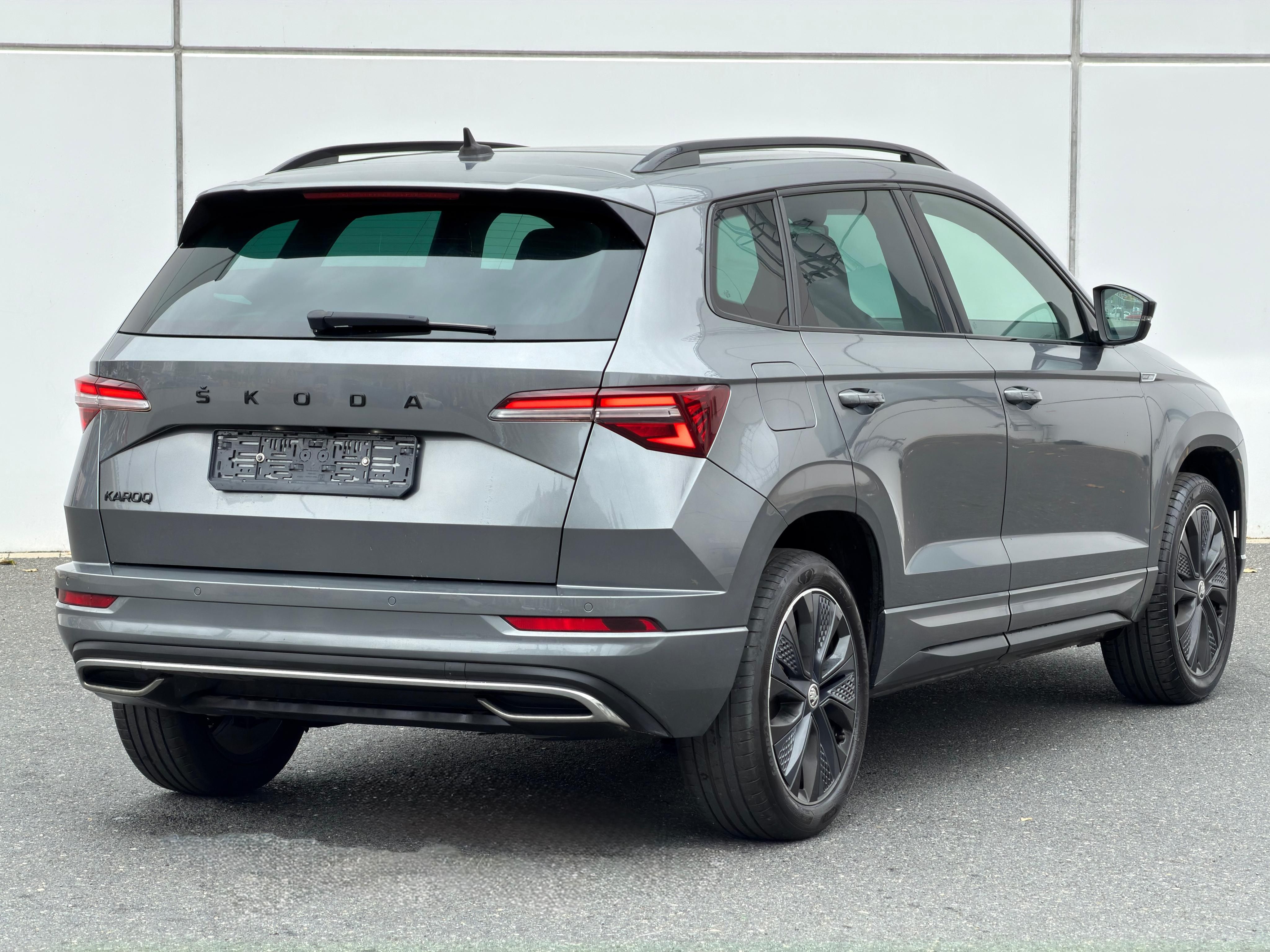 Škoda Karoq, SPORTLINE 2.0 TDI MANUAL 2023 - fotka 6
