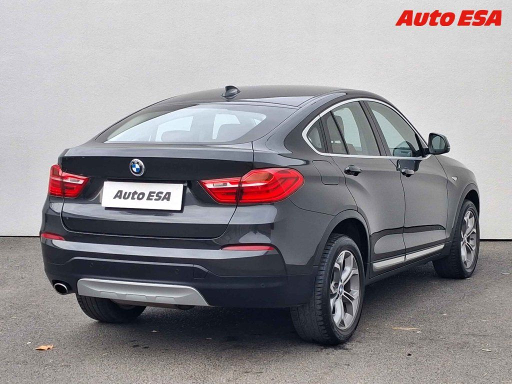 BMW X4, 2.0 D XDrive,X-Line,bixen - fotka 4
