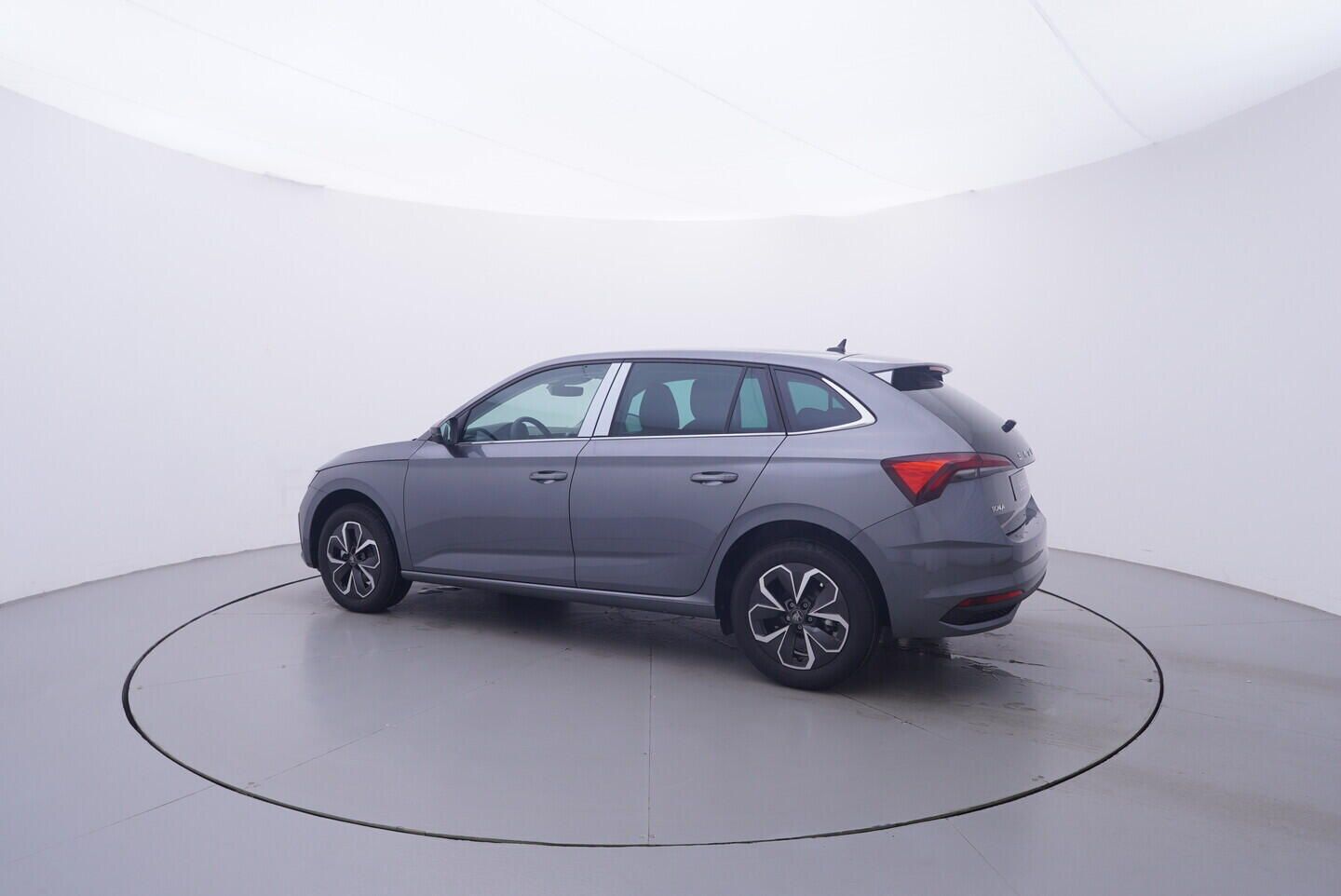 Škoda Scala, Top Selection 1,0 TSI 85 kW - fotka 3
